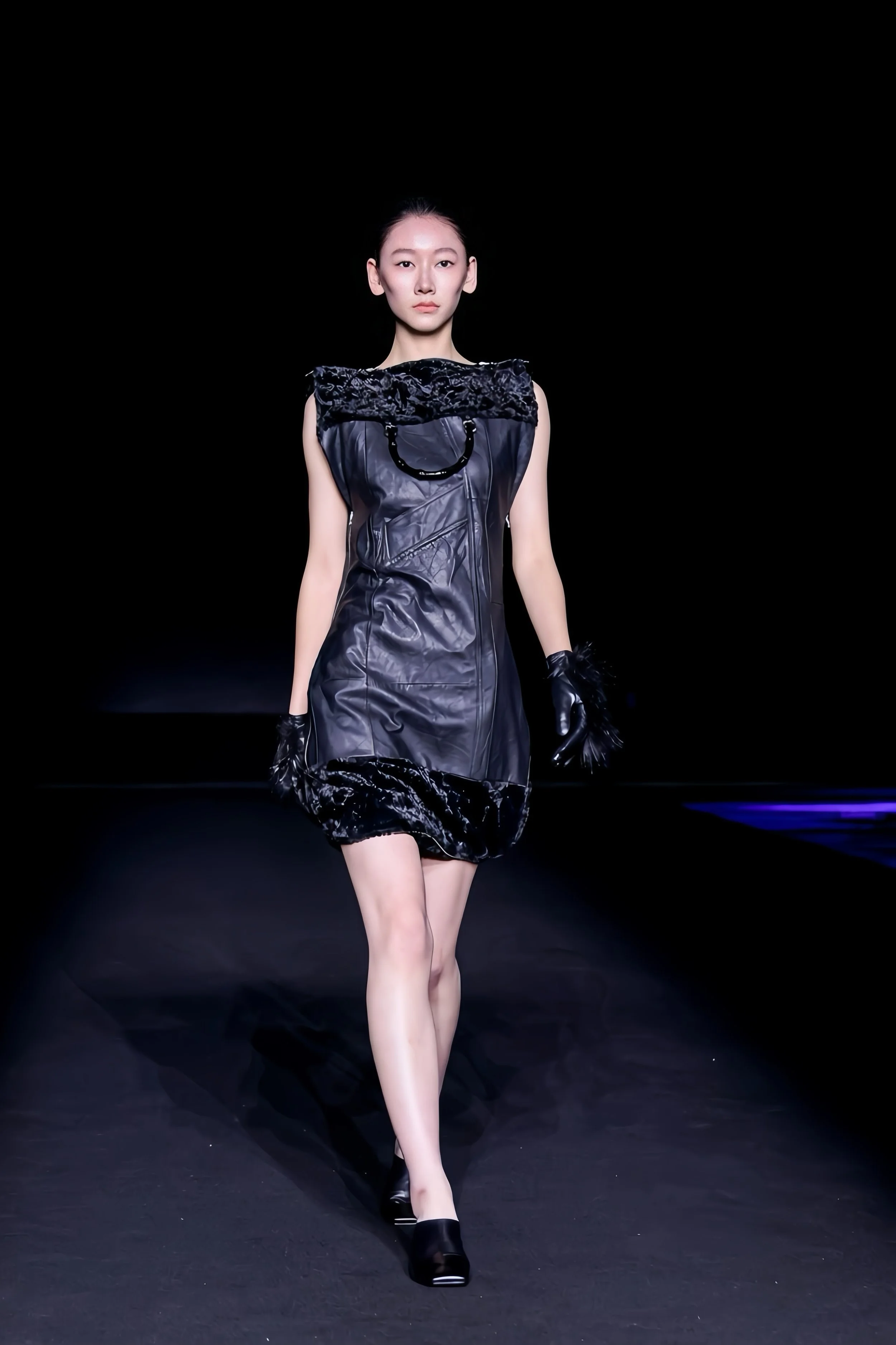 Look8.JPG
