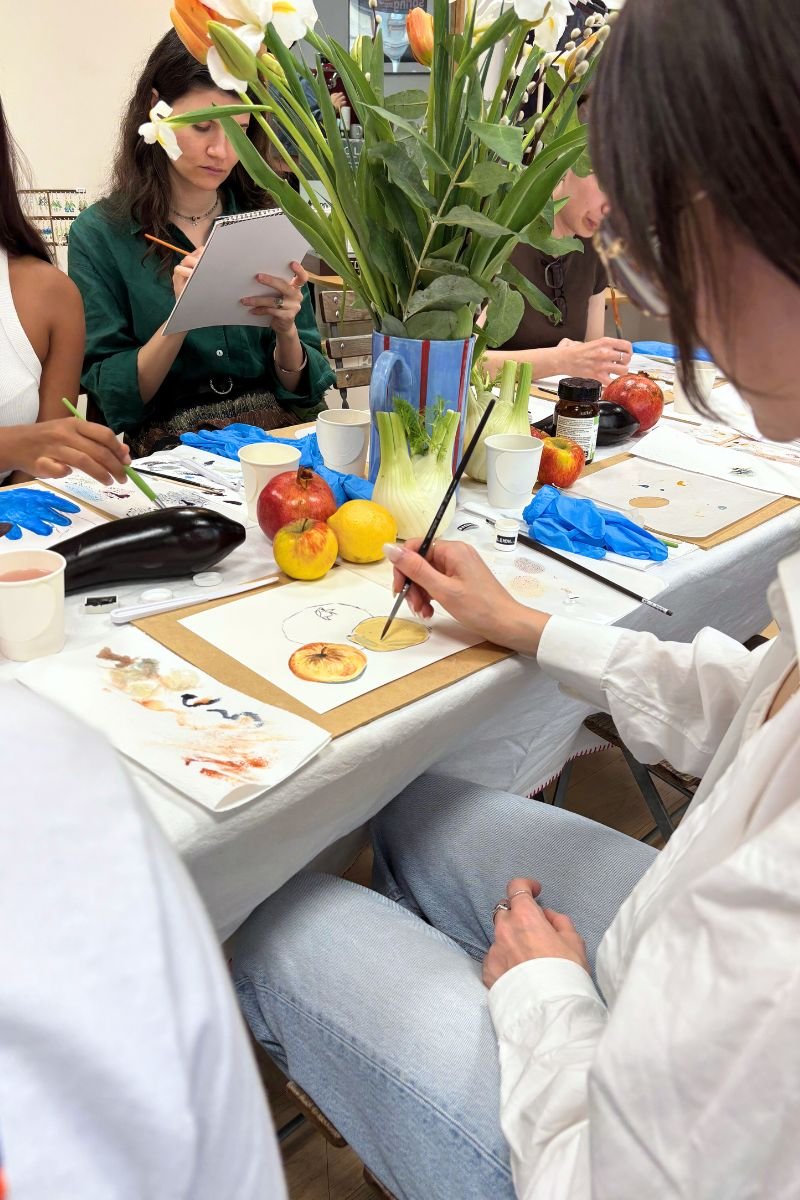 Testing handmade natural watercolour pigments at Zurich Art Club's workshop