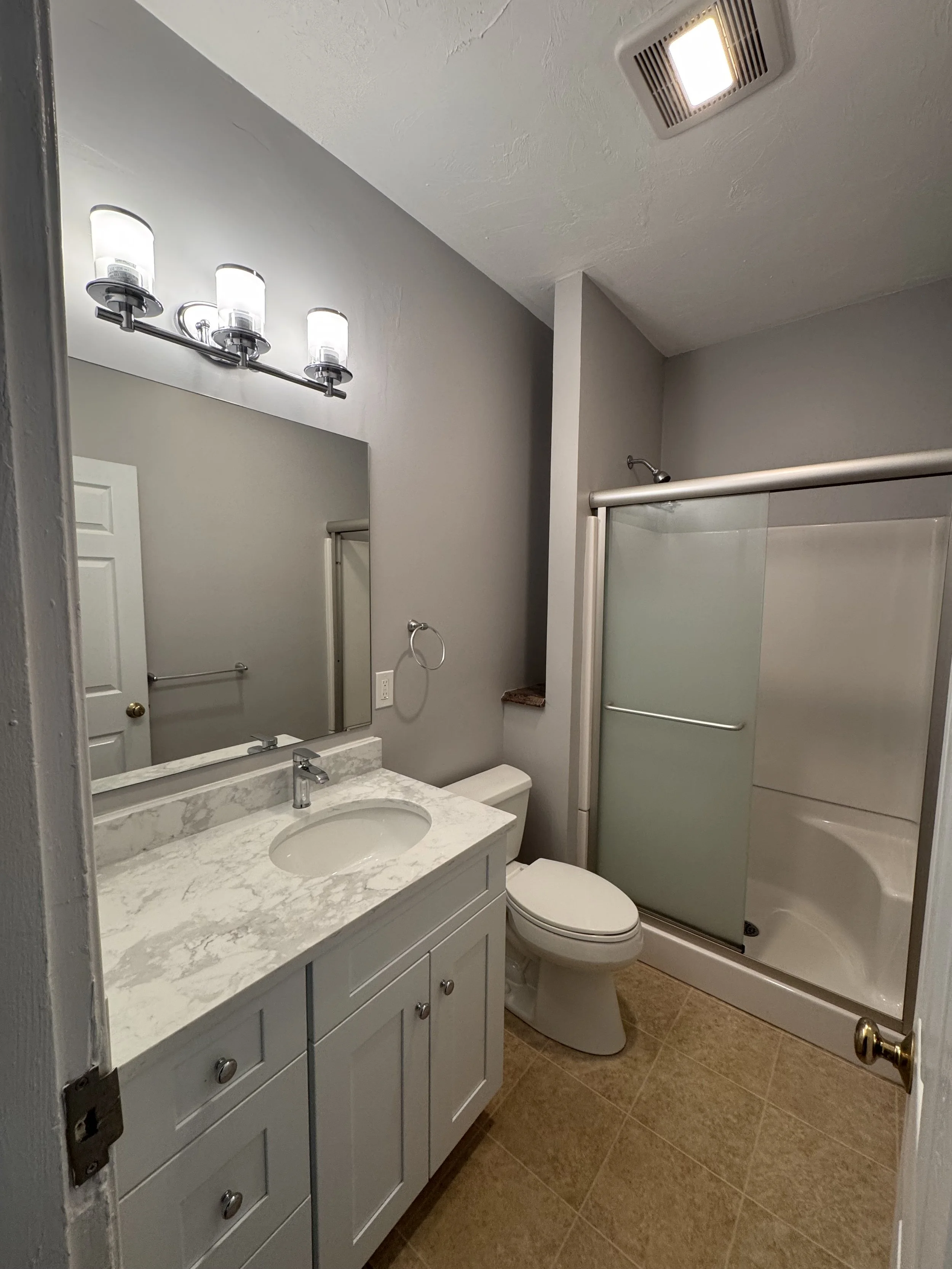 bathroom refreshed.jpeg
