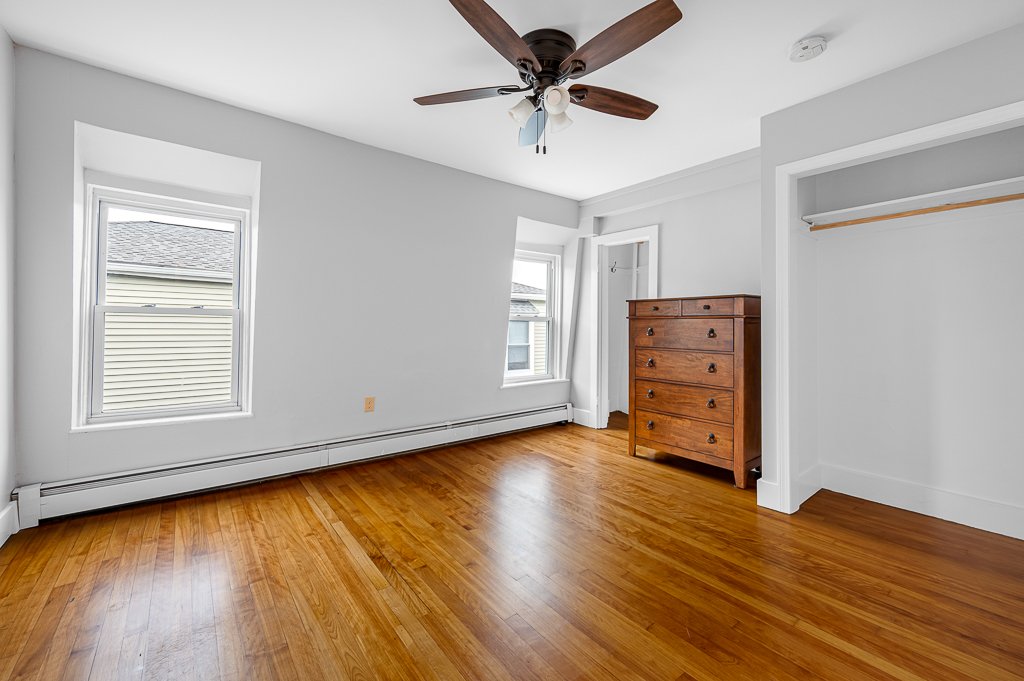 9 Goulding St, Worcester, MA Unit3 (8 of 17).jpg