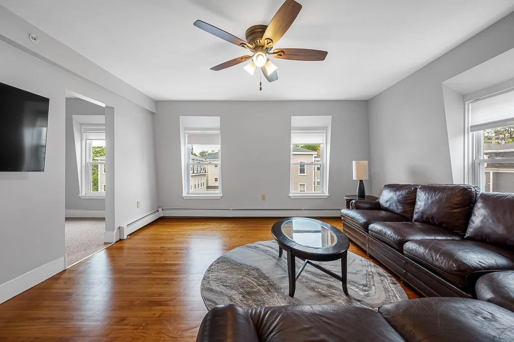 9 Goulding St, Worcester, MA Unit3 (1 of 17).jpg