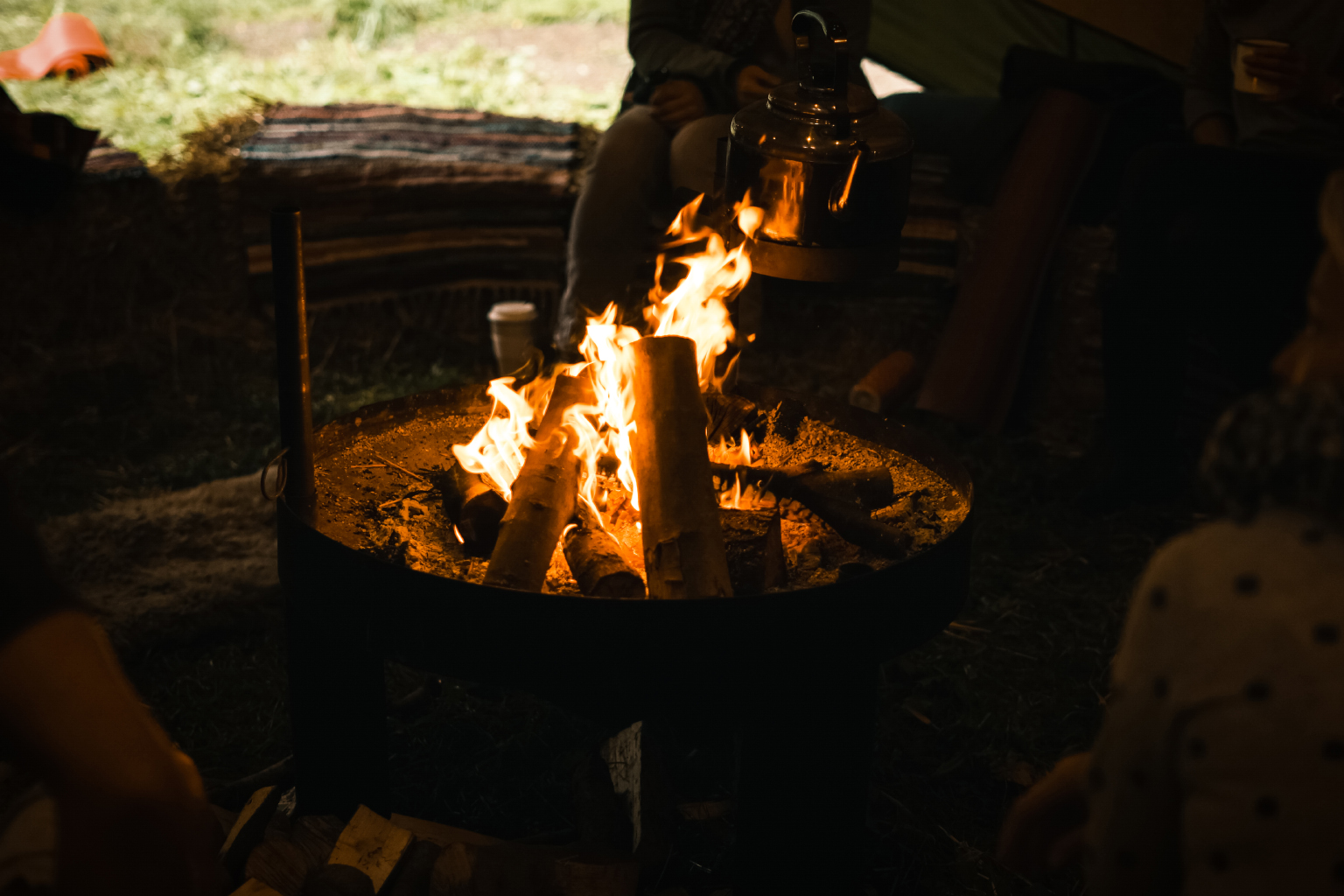  More campfires… 