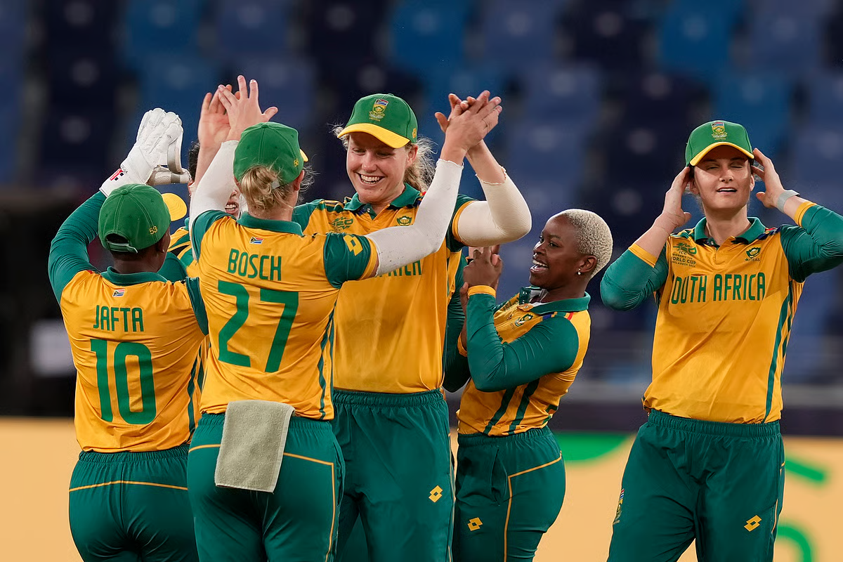 Womem 2024 T20 World Cup_C_2_httpswww.outlookindia.comsportscricketaustralia-vs-south-africa-live-score-icc-womens-t20-world-cup-semi-final-1-updates.png