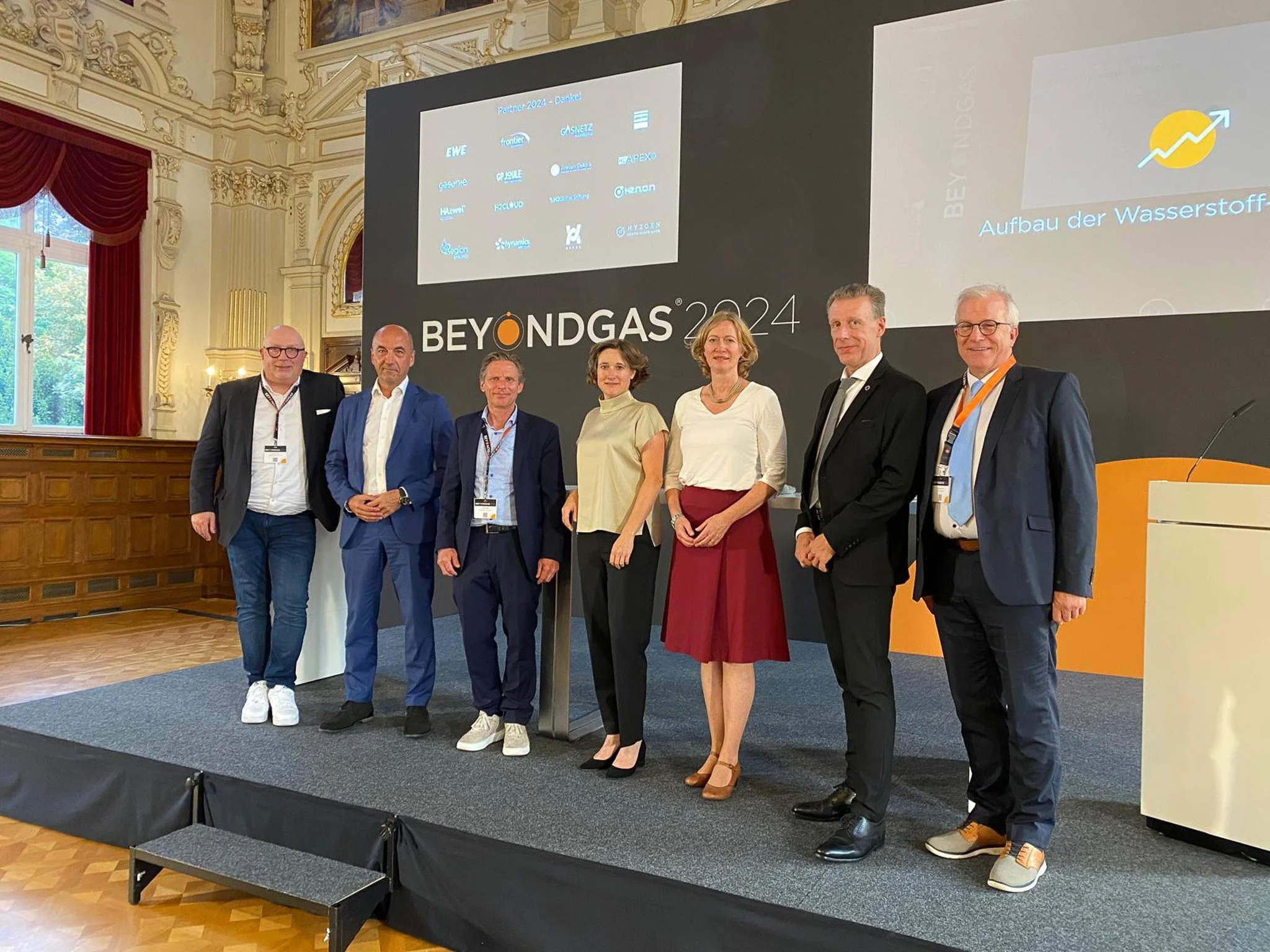 WhatsApp Imamnnb.jpg