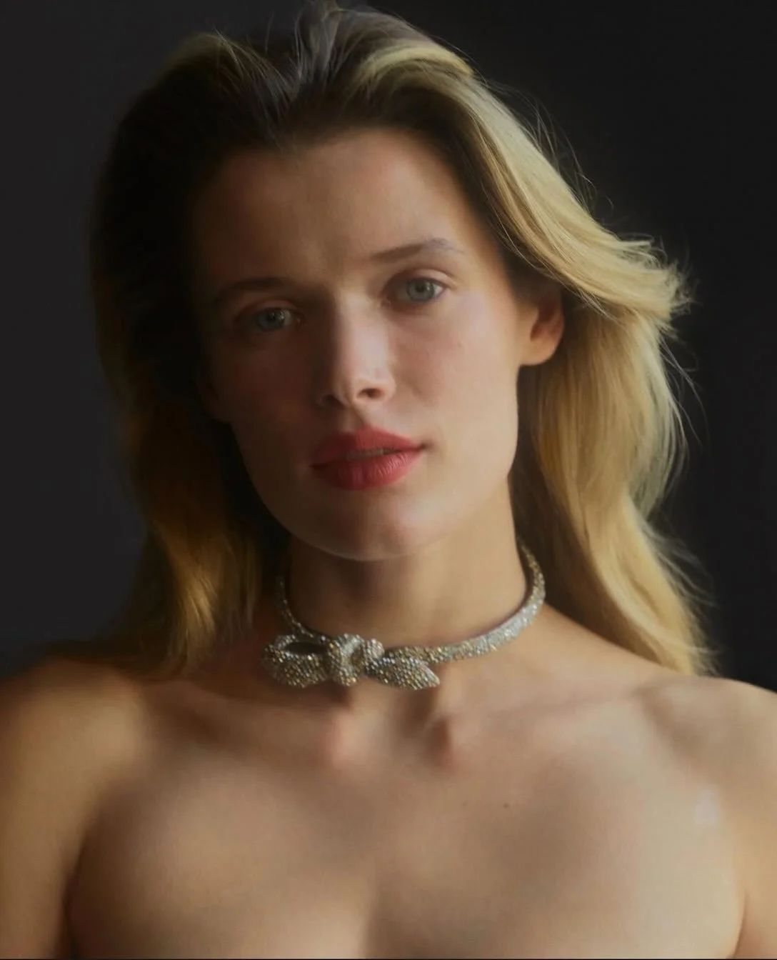 Soft and ethereal hair by @mikiloiacono