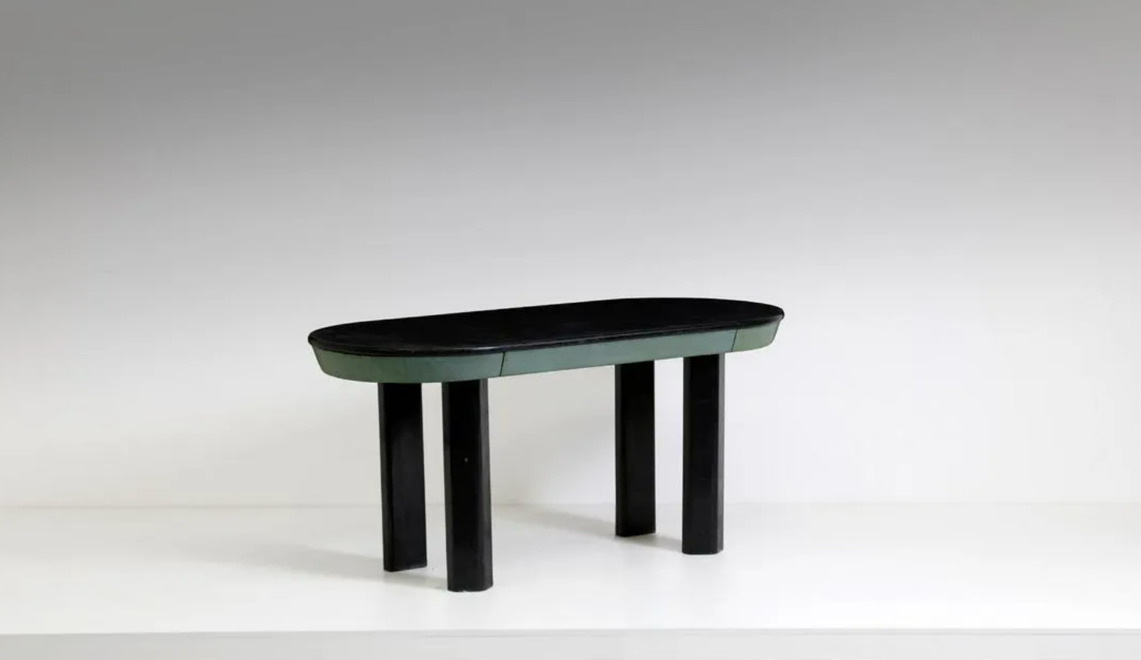 Osvaldo Borsani Table