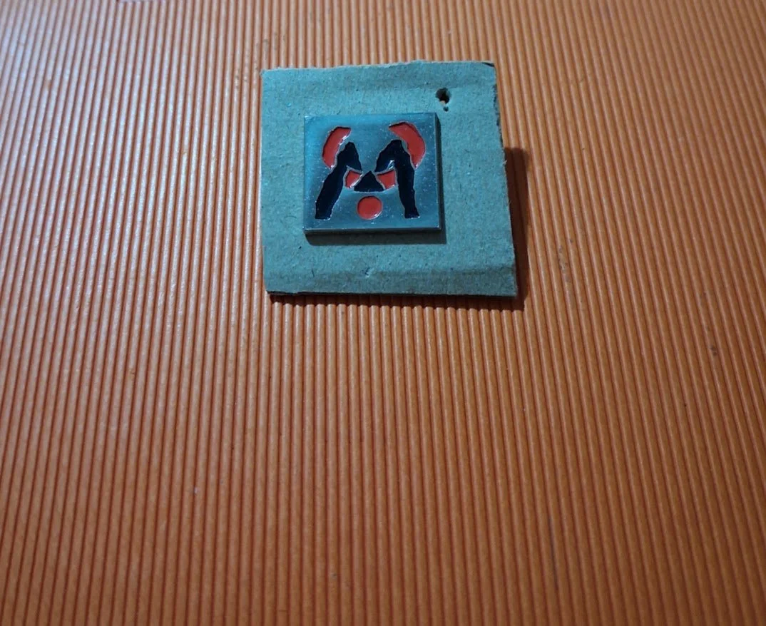 RARE Vintage CM Signed Cesar Manrique Logo Foundation Metal Pin badge LANZAROTE