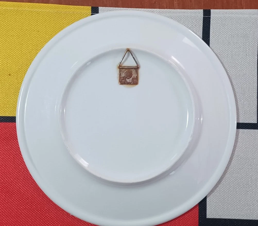 CMFridaKahloPlate2back.jpg