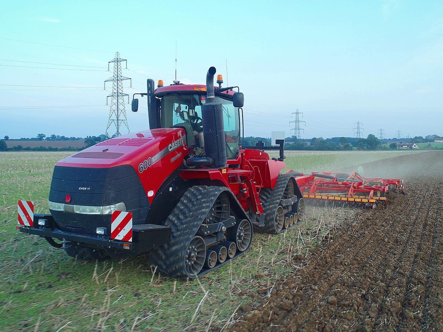 Another day in the office! ⁣
.⁣
.⁣
.⁣
.⁣
.⁣
#likeforfollow #sunset #portraitphotography #prophotographer #photography #farmlife #harvest #tractor #photos #love #art #instagram #ig #photo #marketing #farm #portraits #digitalmarketing #photooftheday #f