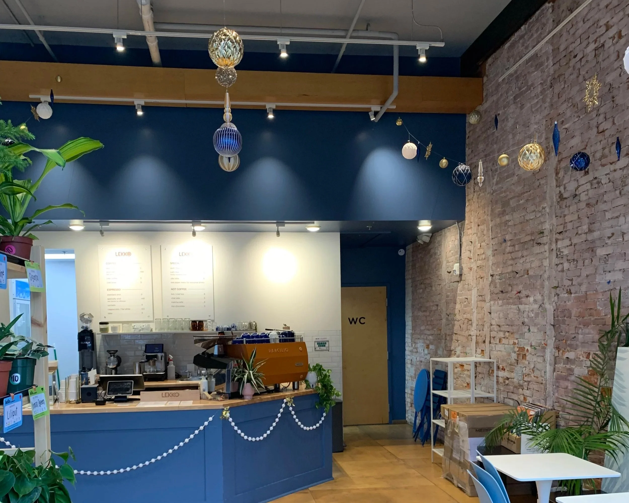 Lekko Coffee - 826 W St Clair Ave