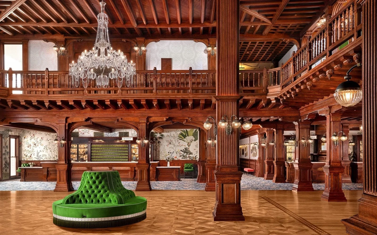 hotel-del-coronado-lobby-restored-2021-1600x1000-1.jpg