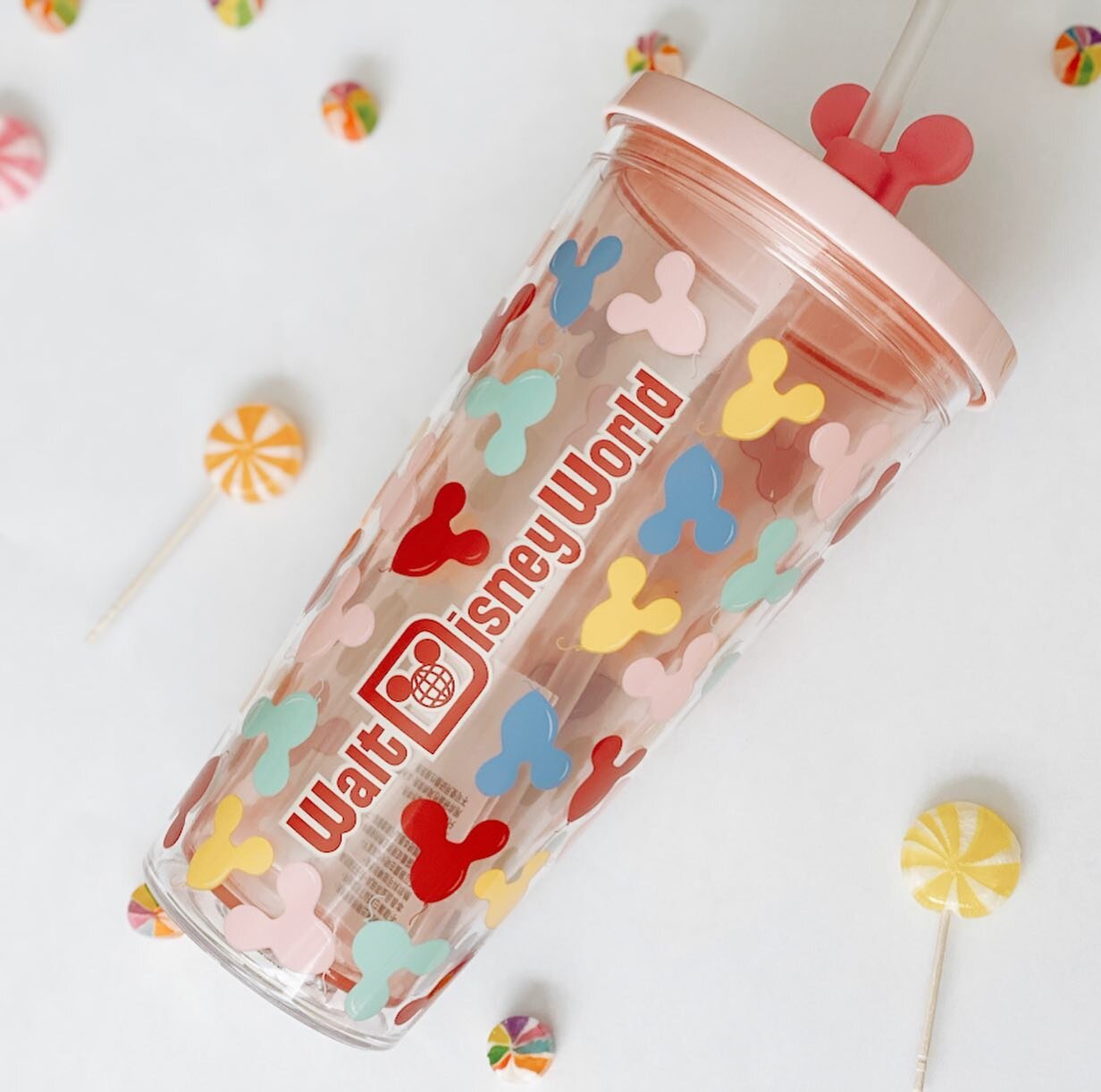 💫 G I V E A W A Y 💫 

- exclusive @waltdisneyworld tumbler
- reusable Epcot tote
- $10 Starbucks gift card to fill that tumbler with!

To enter: 
Follow me @houseofrandall 
Tag a Disney fan friend! 

Each tag is an entry (one entry per comment)

Ad