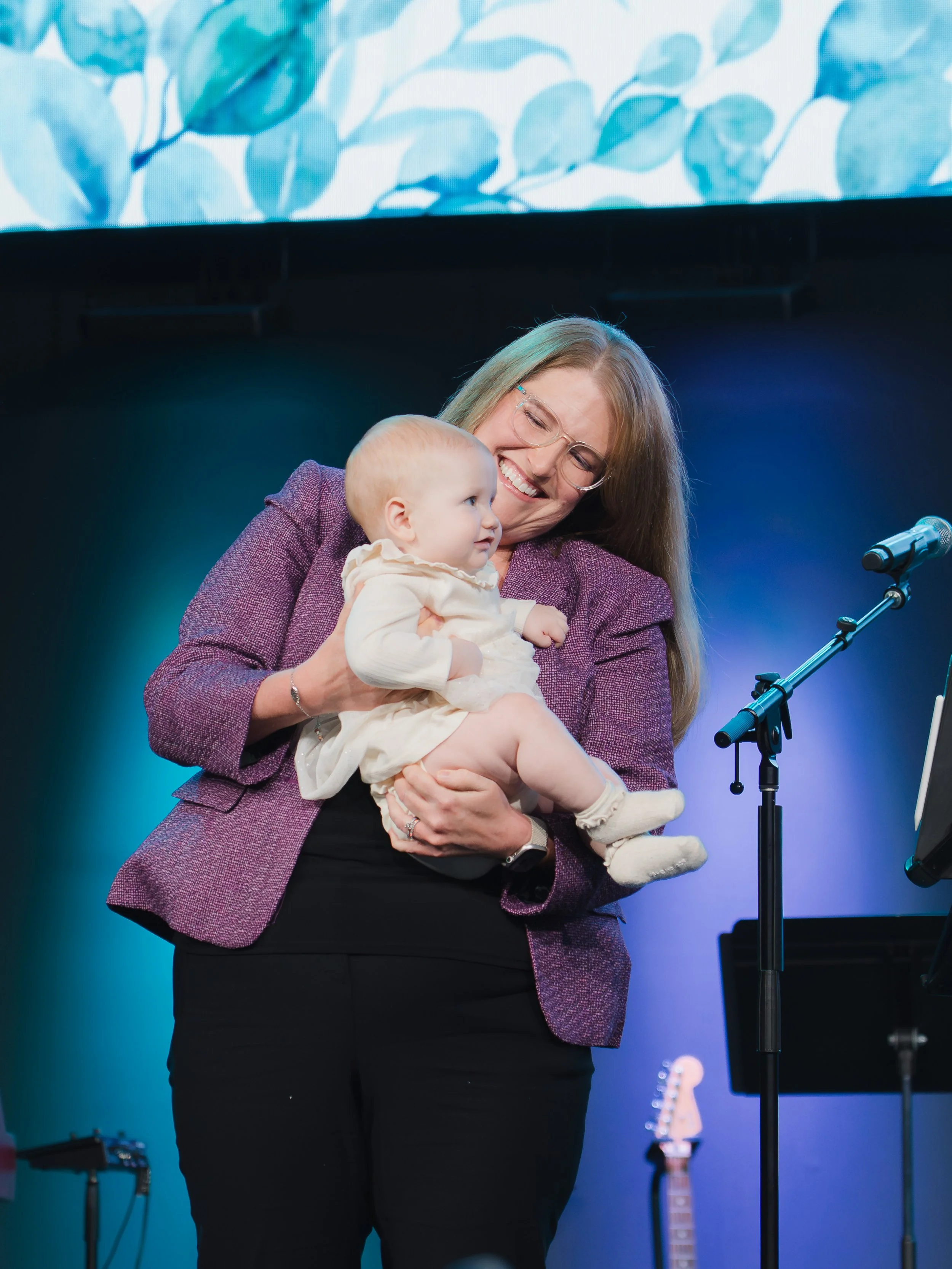 Sunday 10.26.25_baby dedication-10.jpeg
