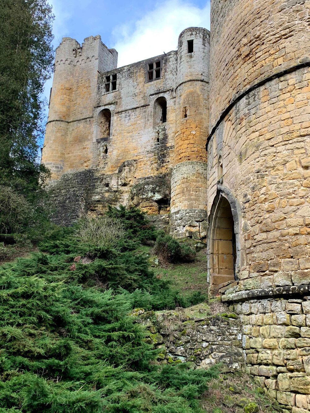 Details of Beaufort Castle in Luxembourg.jpg