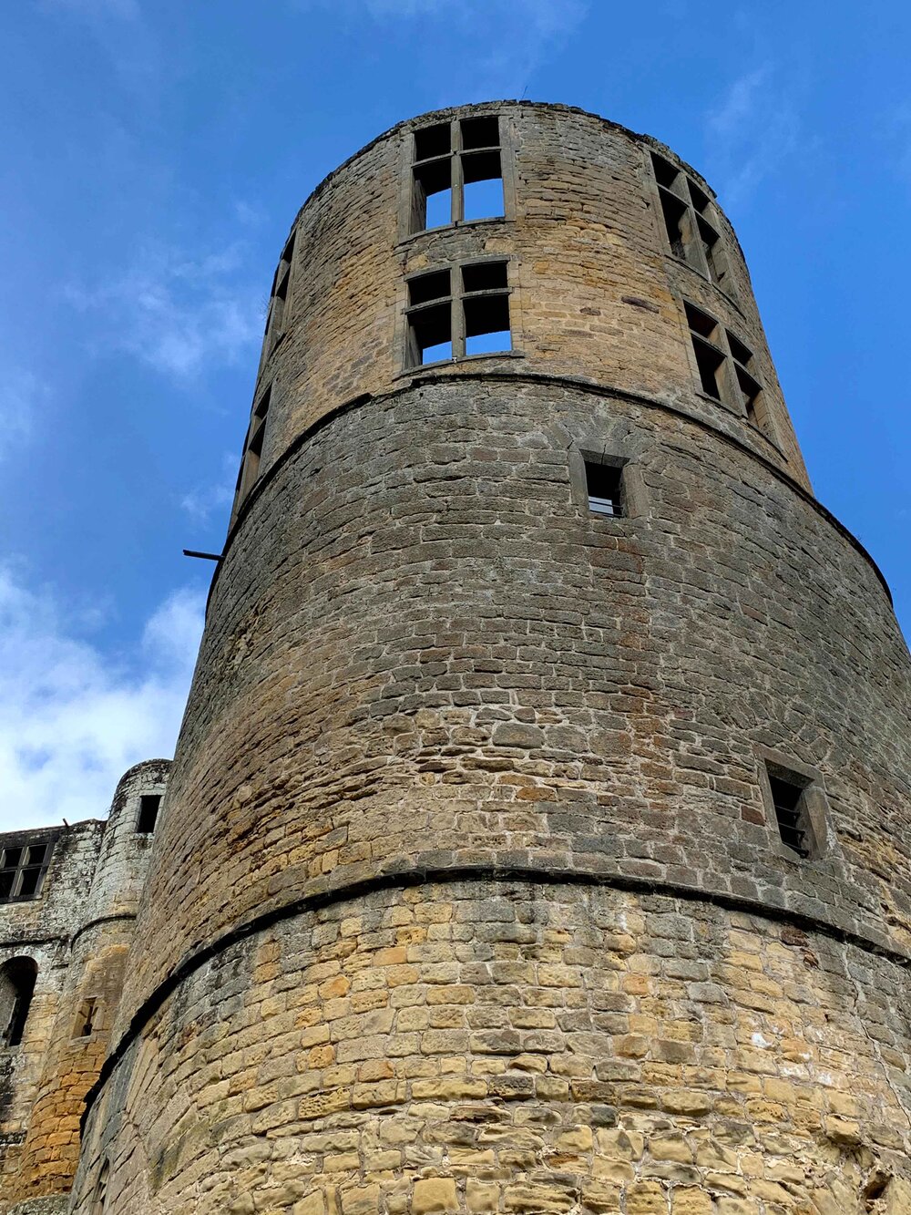 Tower of Beaufort Castle in Luxembourg.jpg