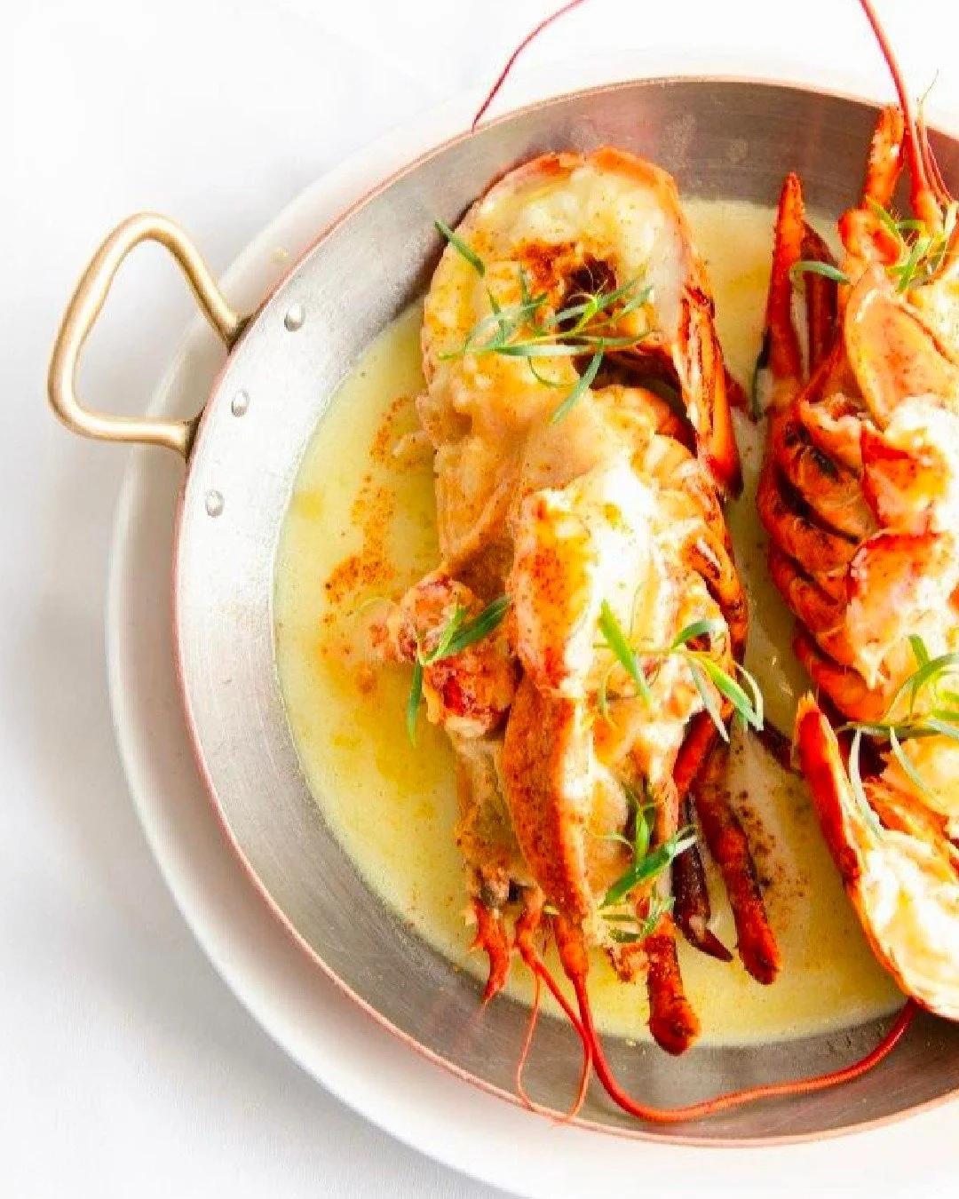 🦞 Lobster goals, courtesy of our friends @SelanneSteak ~ Celebrating National Lobster Day never looked so delicious!
