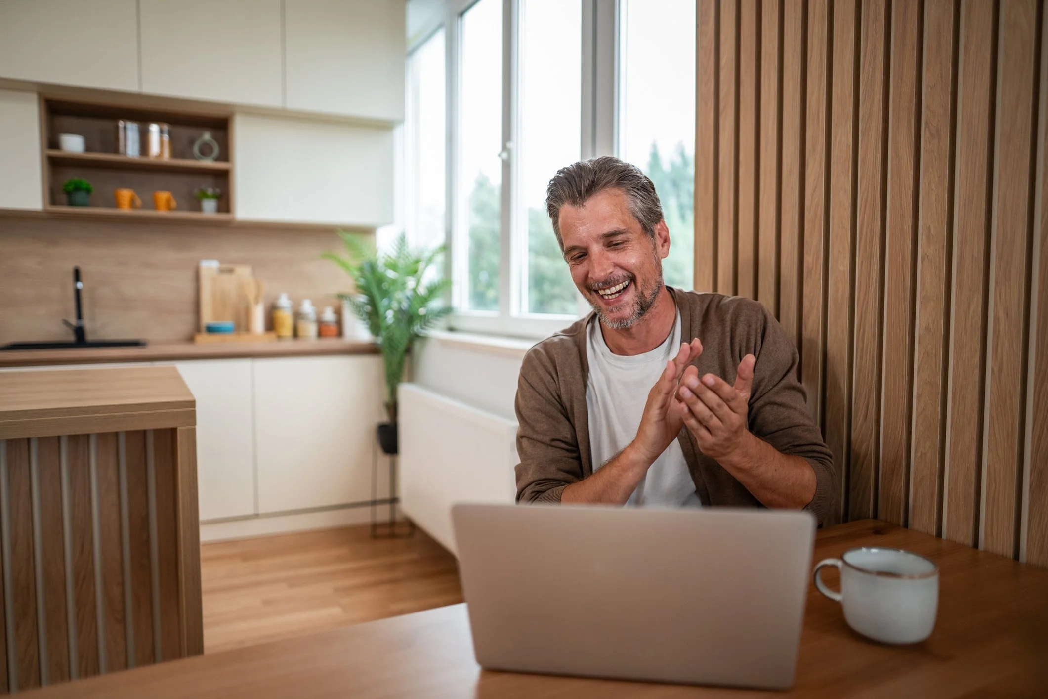 Best Online Games for Remote Teams (Free &amp; Paid)