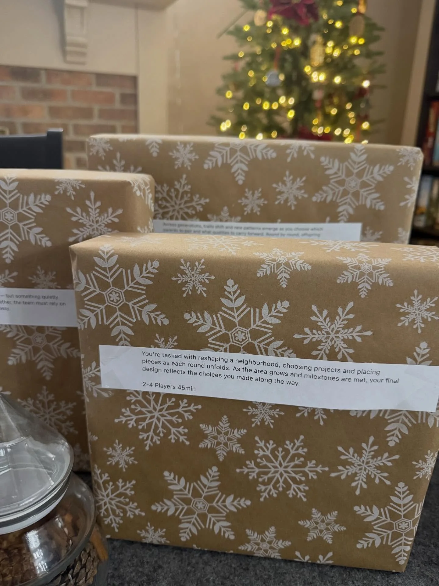 🎁 Mystery Game Giveaway tonight at
@kastironsoda 

Join the fun! Enter our $5 raffle for a chance to unwrap a surprise game gift!