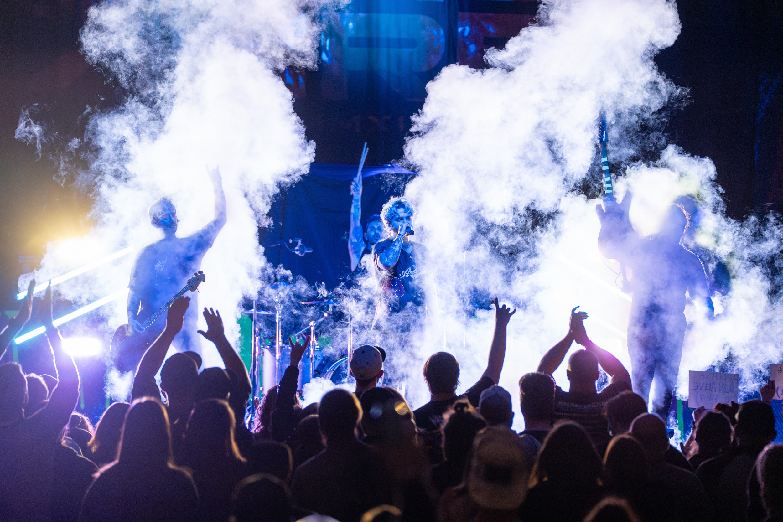 Fame on Fire GENO3770023.jpg