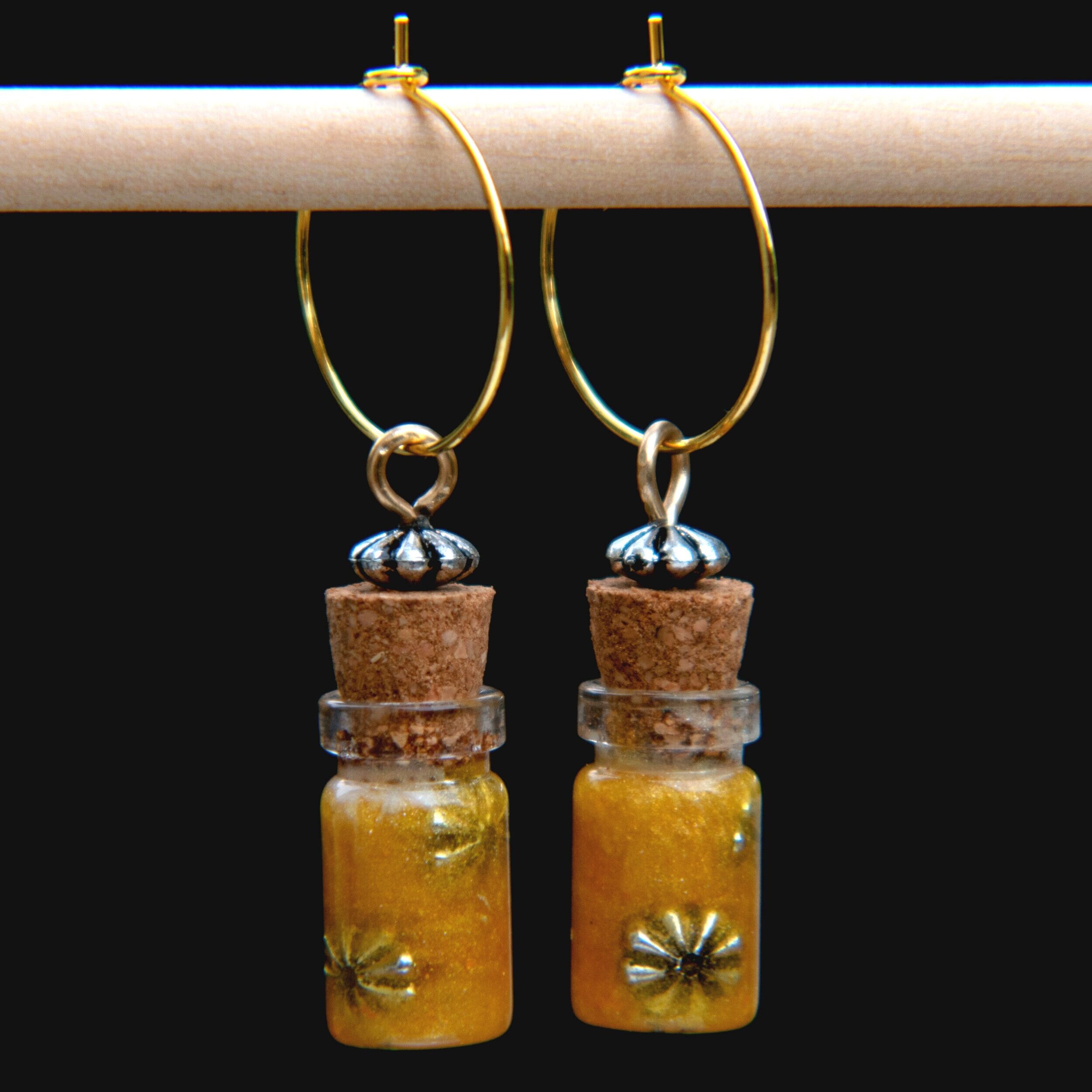GoldenGoddessPotion_Hoops.jpg
