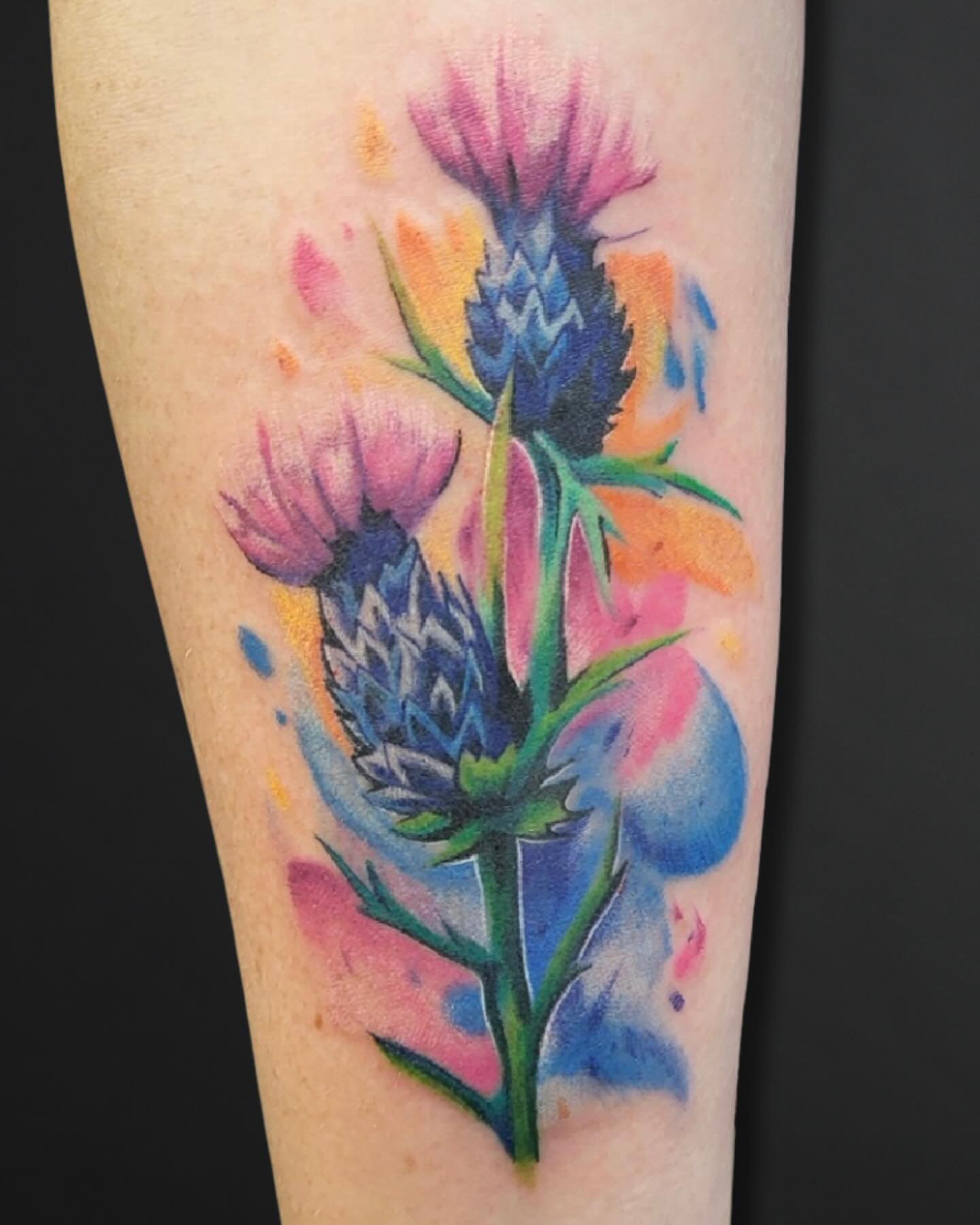 @_kc_draws with the color🤝🏼🎨
Ready for your next piece? Book an appointment at Www.Redarttattoopiercing.Studio or text 602-688-2534
#arizona #mesa #phoenix #mesaaz #phoenixaz #tattoo #tattooartist #tattooshop #arizonatattoo #arizonatattooartis