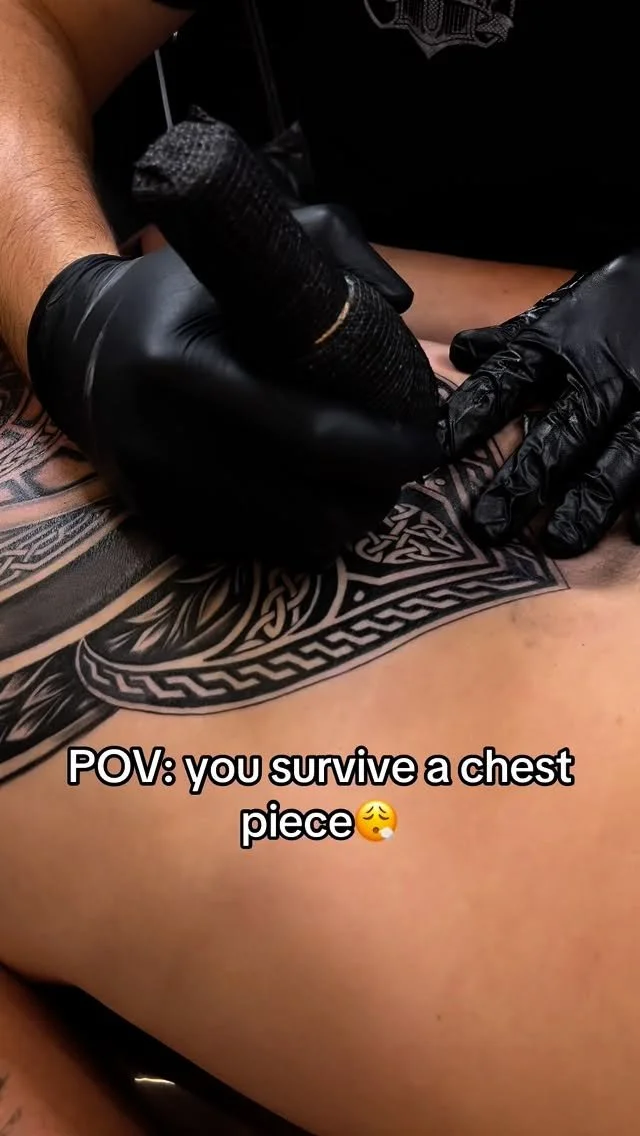 @brandedredart has been killing this piece🔥Are you brave enough to sit through it?😮‍💨
If you’ve been thinking about booking, head to Www.Redarttattoopiercing.Studio or text 602-688-2534
#arizona #mesa #phoenix #mesaaz #phoenixaz #tatto