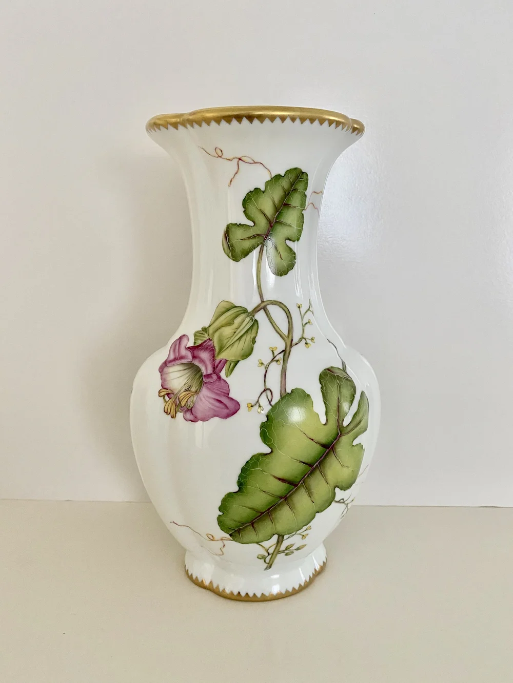 AW2020 - PINK FLOWER VASE