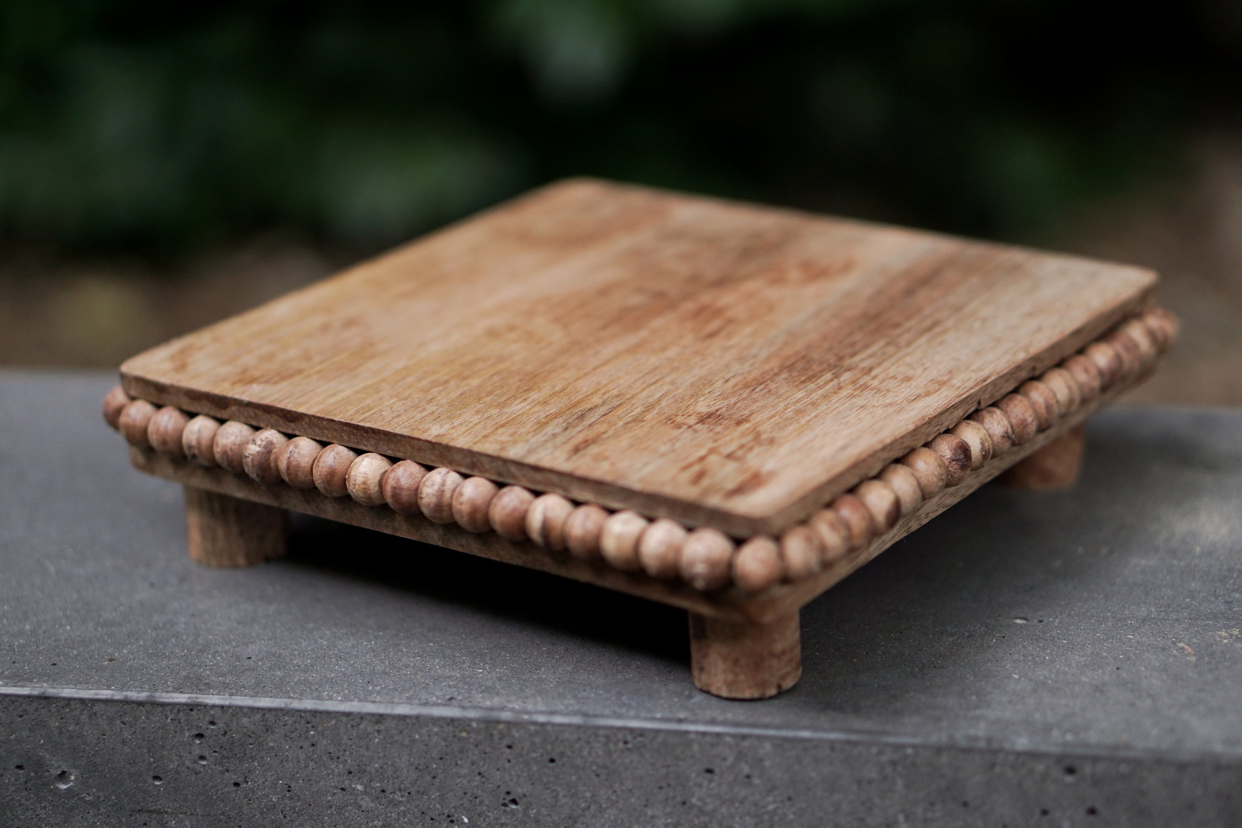 SQUARE WOOD STAND