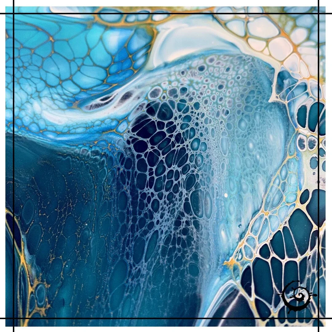 It&rsquo;s unbelievable how much potential the @sheleeart bloom recipe holds. I saw Shelee&rsquo;s lacing once and was drawn into that effect. I needed to know how, needed to understand. But no way! Nothing to find anywhere.
Exactly ten days later, s