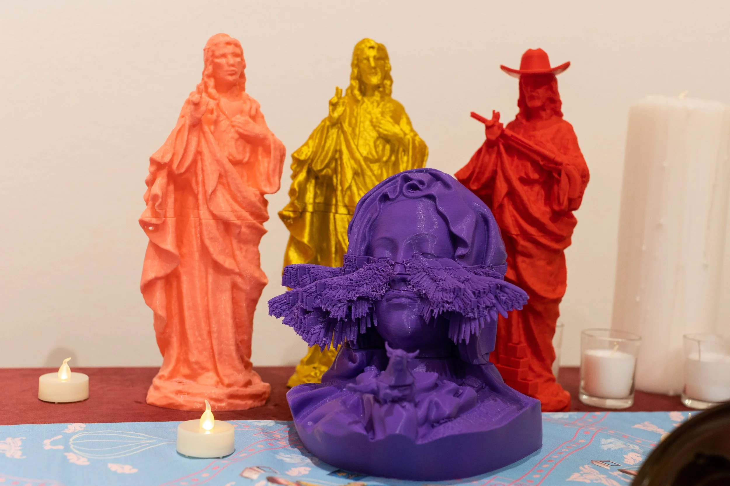 Detail of installation with 3D printed figurines