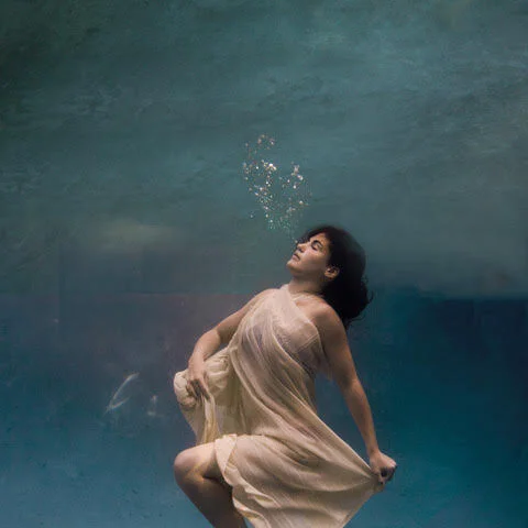 Gorgeous underwater portraits by Maryanne McGuire @ finearttravelphotography