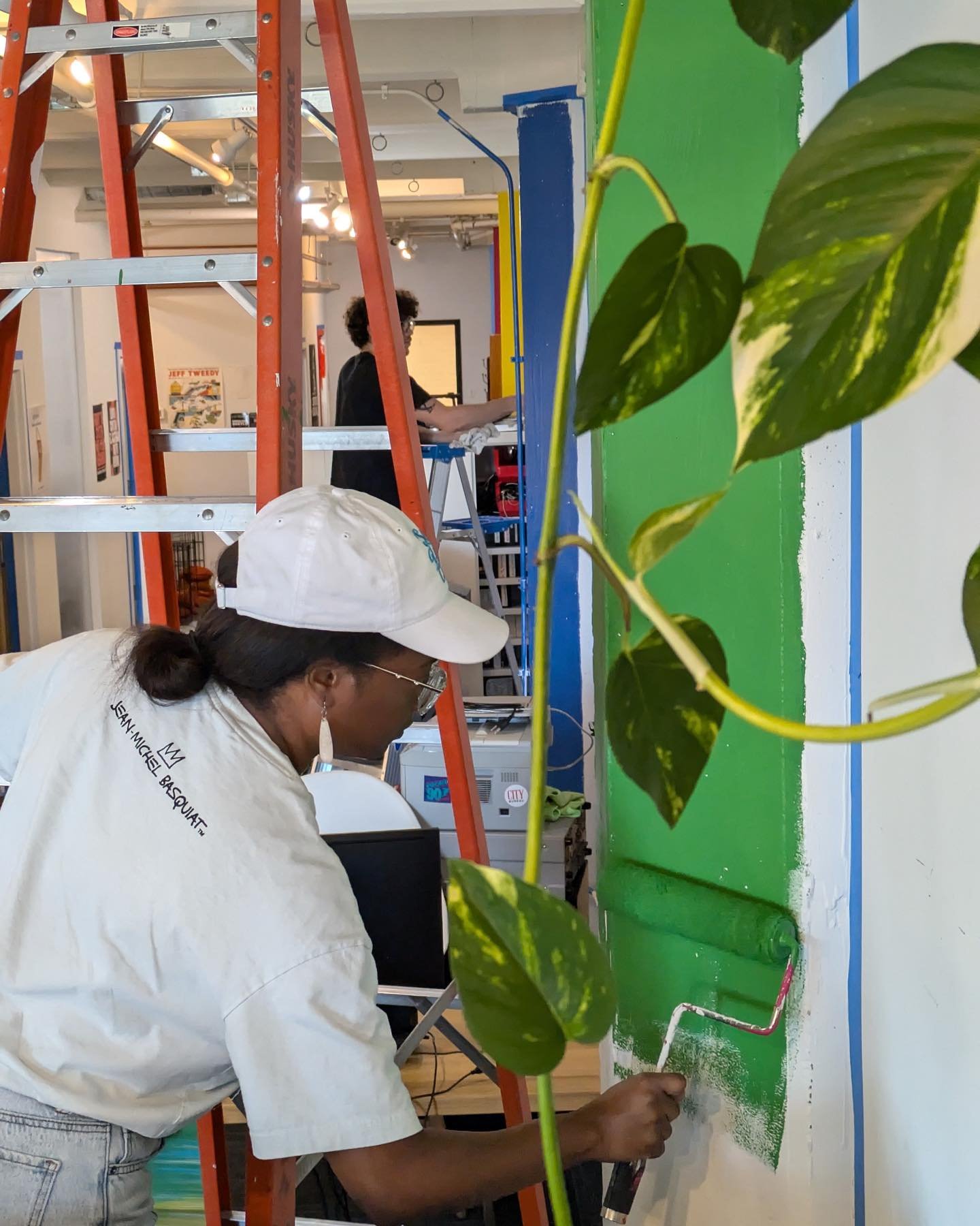 Come visit us at 329 W 18th st, a hub for artists, creatives, and craftspeople. Every other weekend more than 15 of our neighbors who deal vintage furniture hold an open house - it&rsquo;s a mid-century modern party @design.at.329. Our building is al