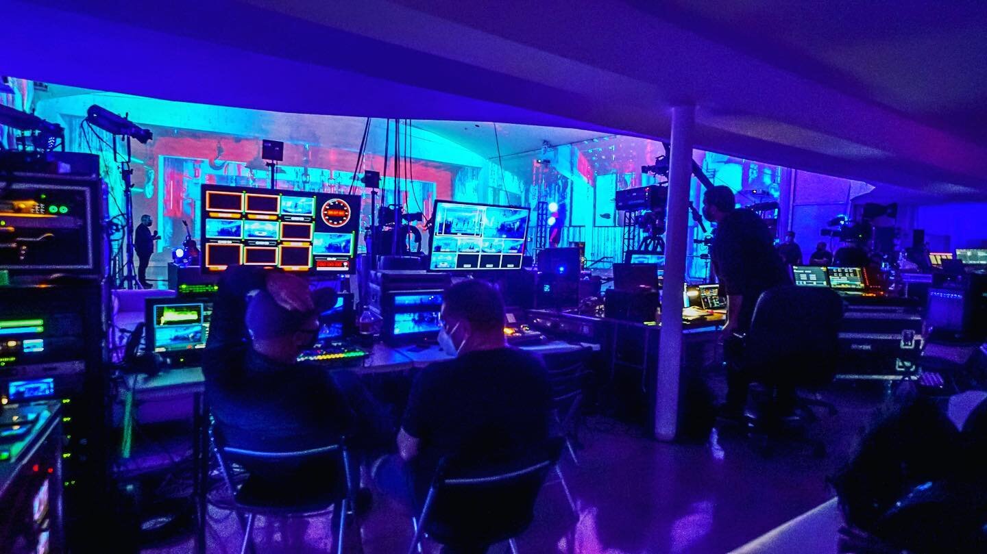 Behind the Scenes of a
Stellar Livestream with Lunay.
-
-
-
@lunay @lamusica
@extaseeofficial @thetemplehouse @unitedprojection 
-
A Production and Livestream Creative Digital Dream Canvas. 
-
-
-
-
-
-
-
#liveconcertstreaming #livemusicstreaming
#mi