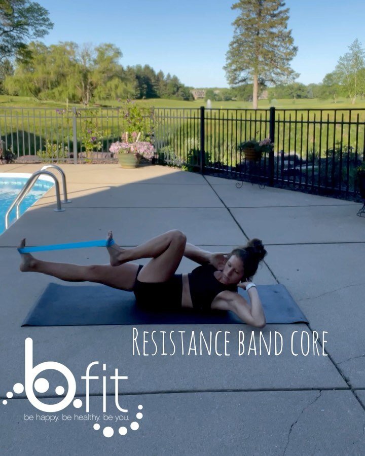 Headed out of town and need minimal equipment? Grab your band for some resistance core work! 

25:10 x2-3 each exercise
Bicycles 
Sit ups with pull down 
3 plank jacks to up down 
Leg lift addiction 
V up addiction 
Bear crawl
Straight arm twists 
Su