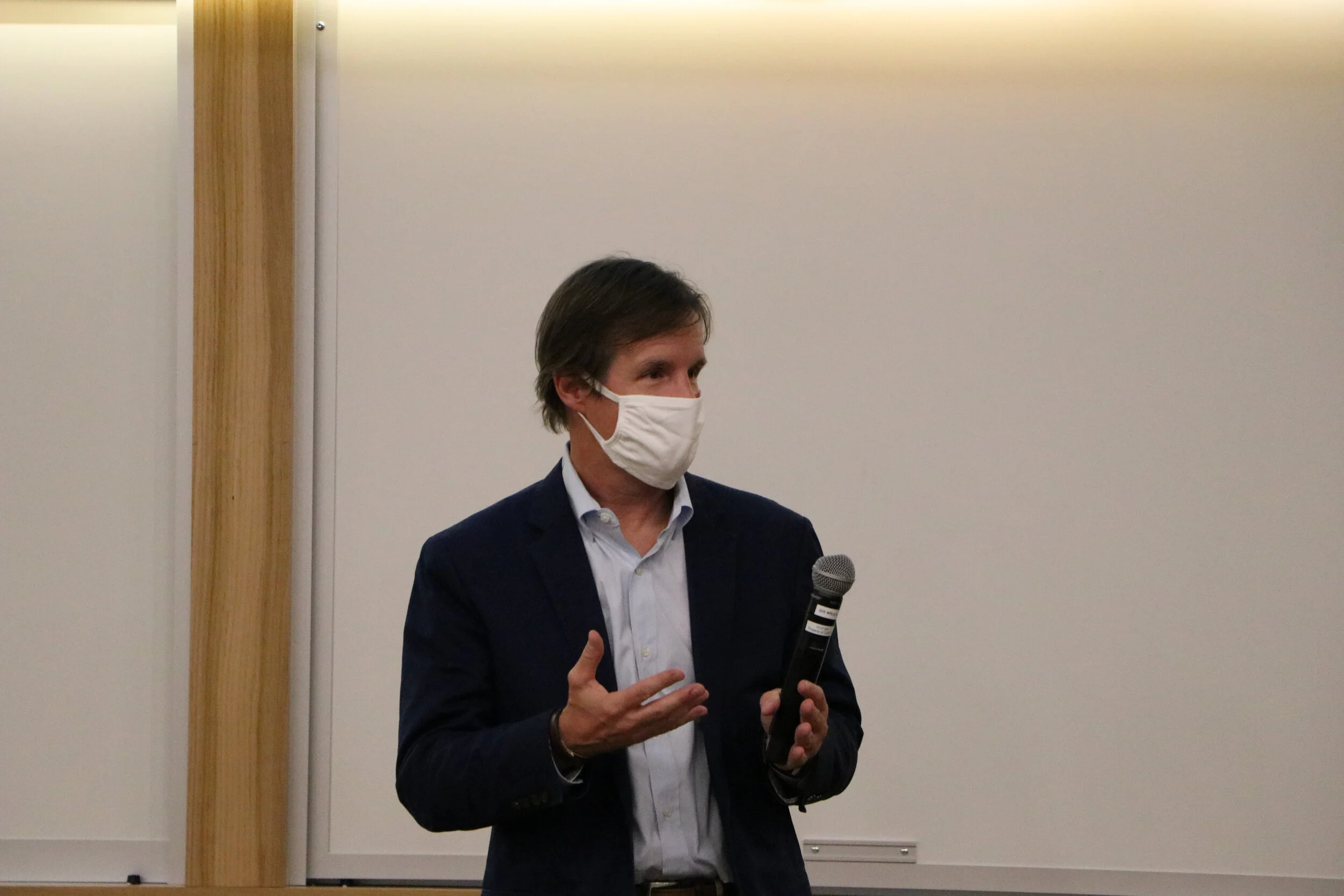 Michael Bydalek, presenting on the world of opportunities for Finance students and the path he traveled to his current position at Kutak Rock.