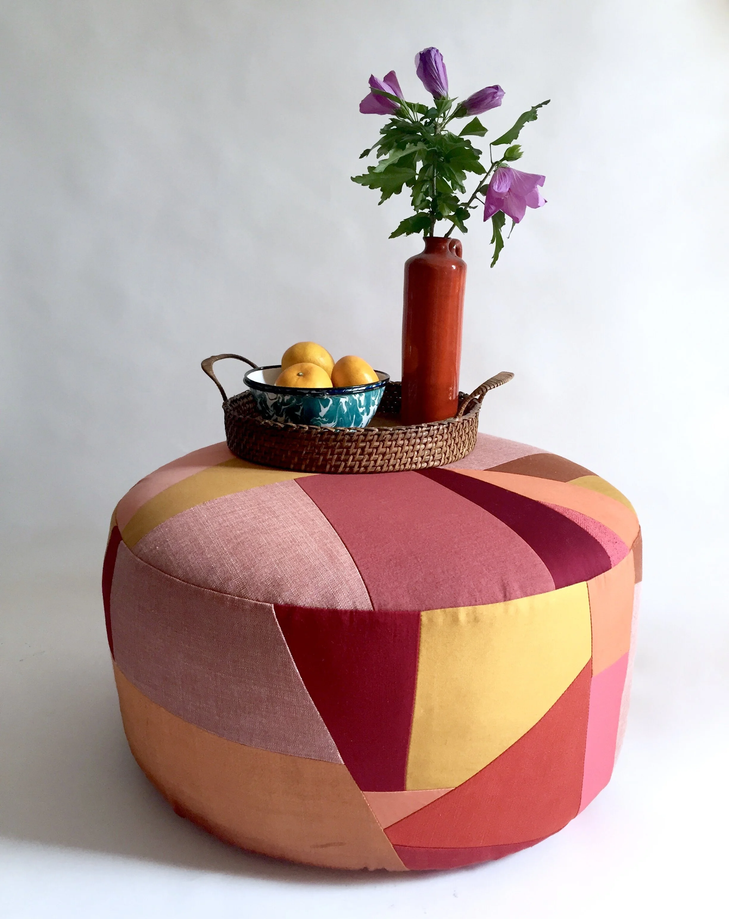 large ottoman — Malagueta