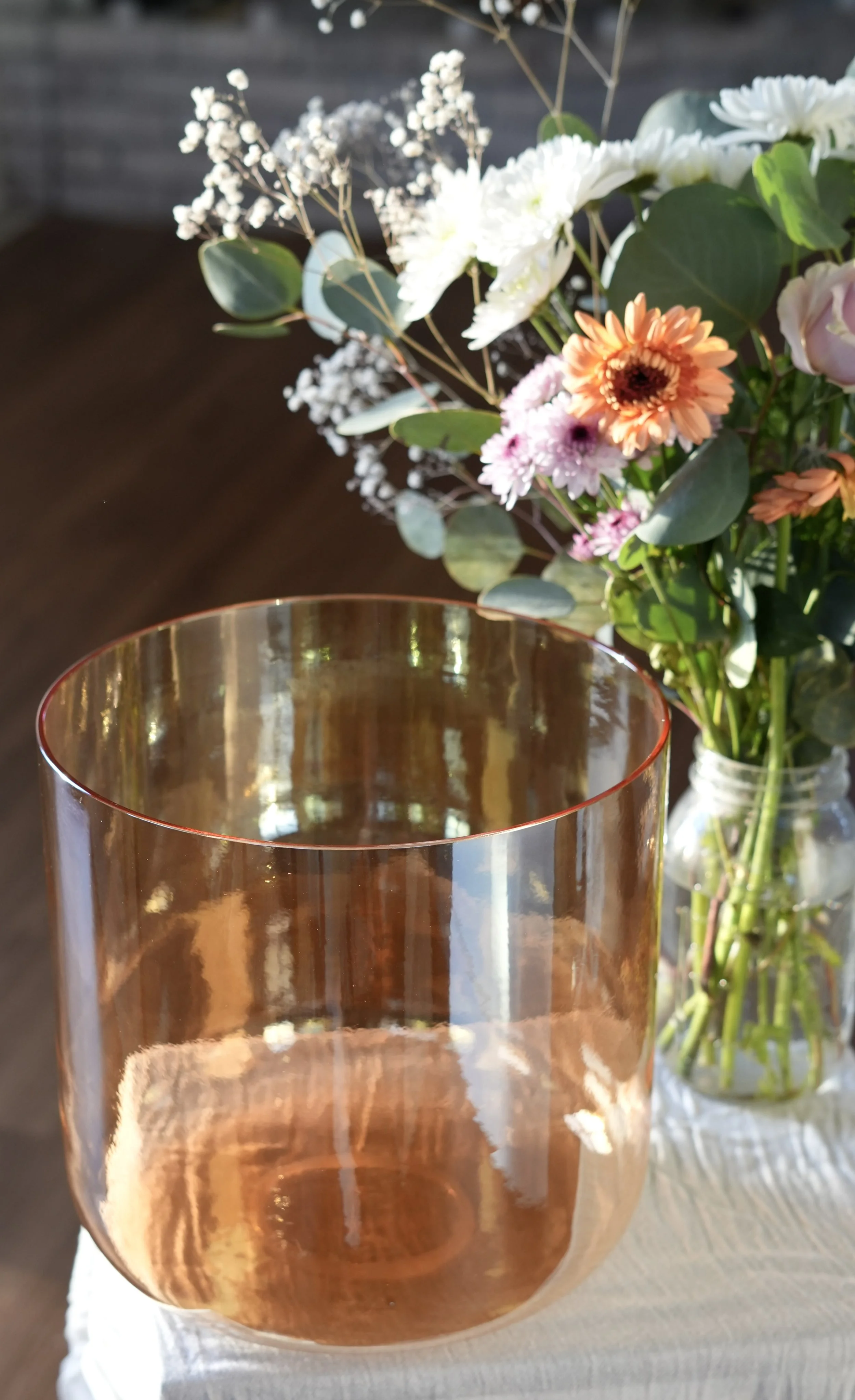 Crystal_Singing_Bowl_Honeylight 05607.JPG