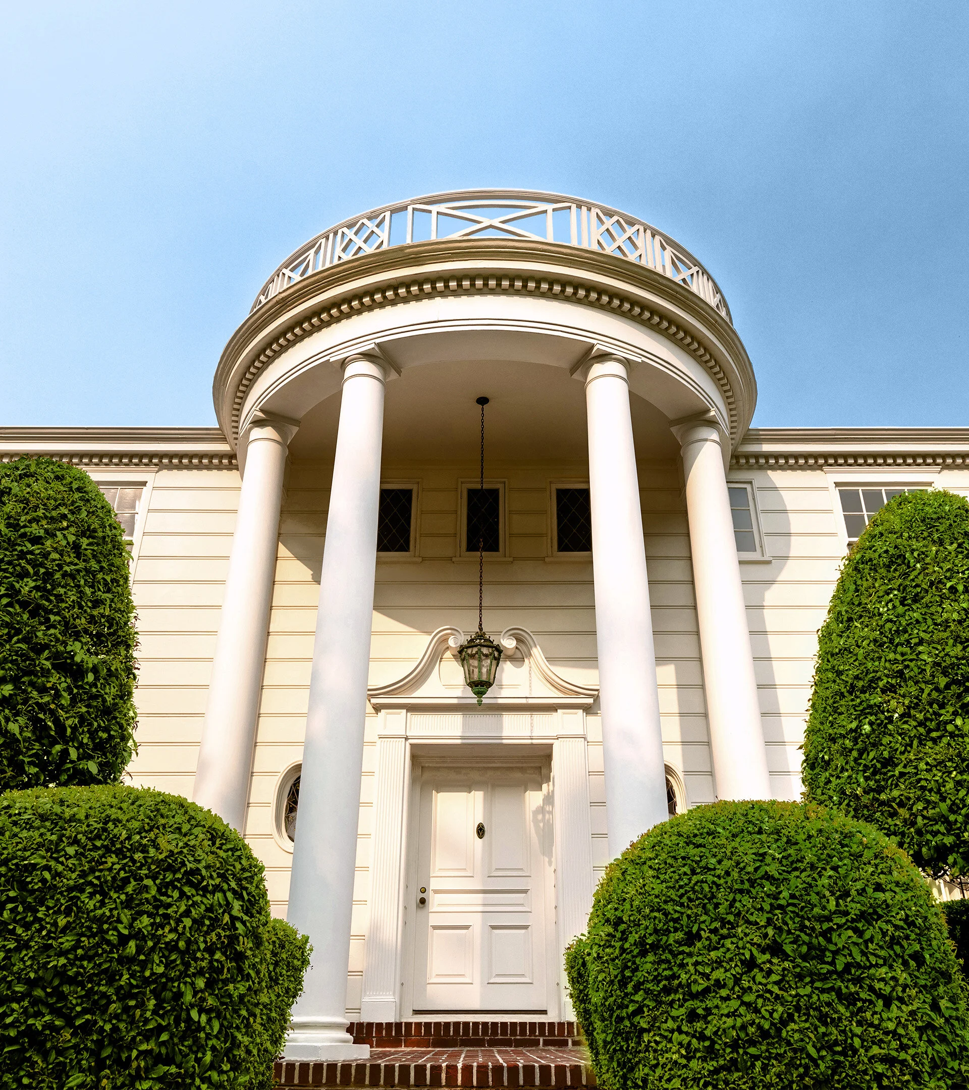 MANSION FROM ‘FRESH PRINCE OF BEL-AIR’ CAN BE RENTED ON AIRBNB</strong> SEPT,14TH 2020</strong>