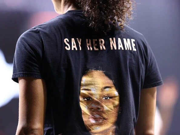 gettyimages-1228727668-594x594-1.jpg