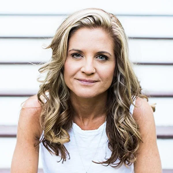 The Skinny Confidential: How to take hold of your life by becoming braver, bolder, &amp; more self aware