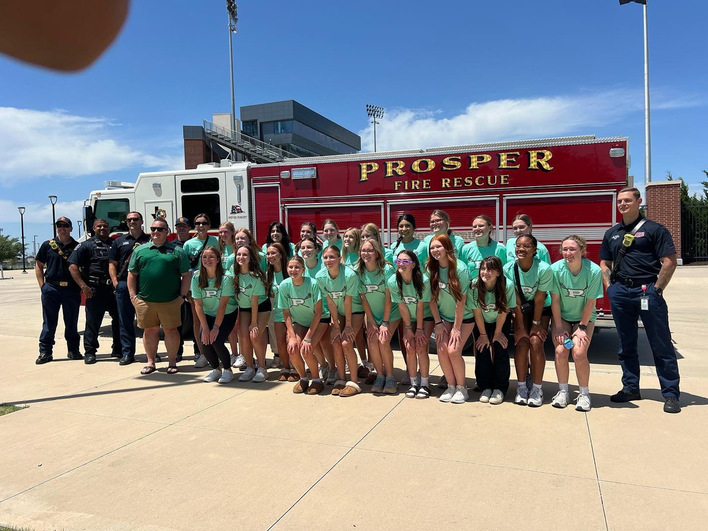 Prosper goes all out for Plax! @garrettlinkerprosperisd of course came to see us off along with Prosper&rsquo;s finest-Prosper Fire, Prosper Police, and PISD Police. Thank you for your support! Thank you! Thank you! 💪