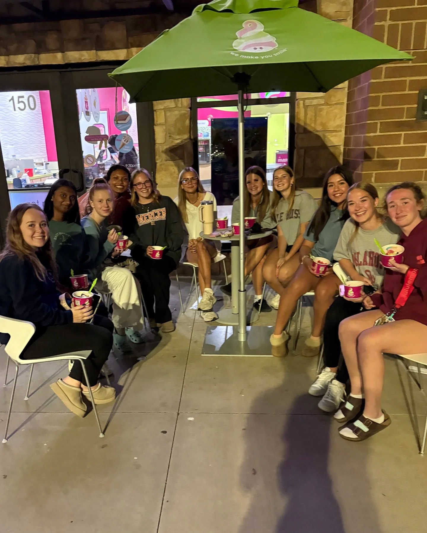 Team @mymenchies after film 🍦

Go Prosper! 🥍