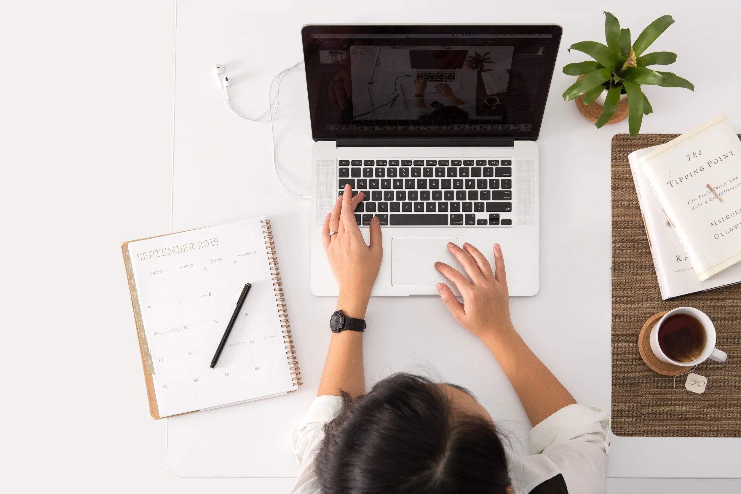 Qué es y cómo hacer una cover letter en español: guía completa para destacar (con modelo de ejemplo)