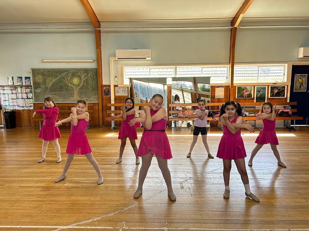 🙌🏼WE&rsquo;RE BACK IN THE STUDIO🙌🏼

What an amazing start to term 1! We&rsquo;ve had so much fun these first few weeks back in the studio, welcoming new families and students to the school. 

Stay tuned for being a friend week soon 😍 details wil