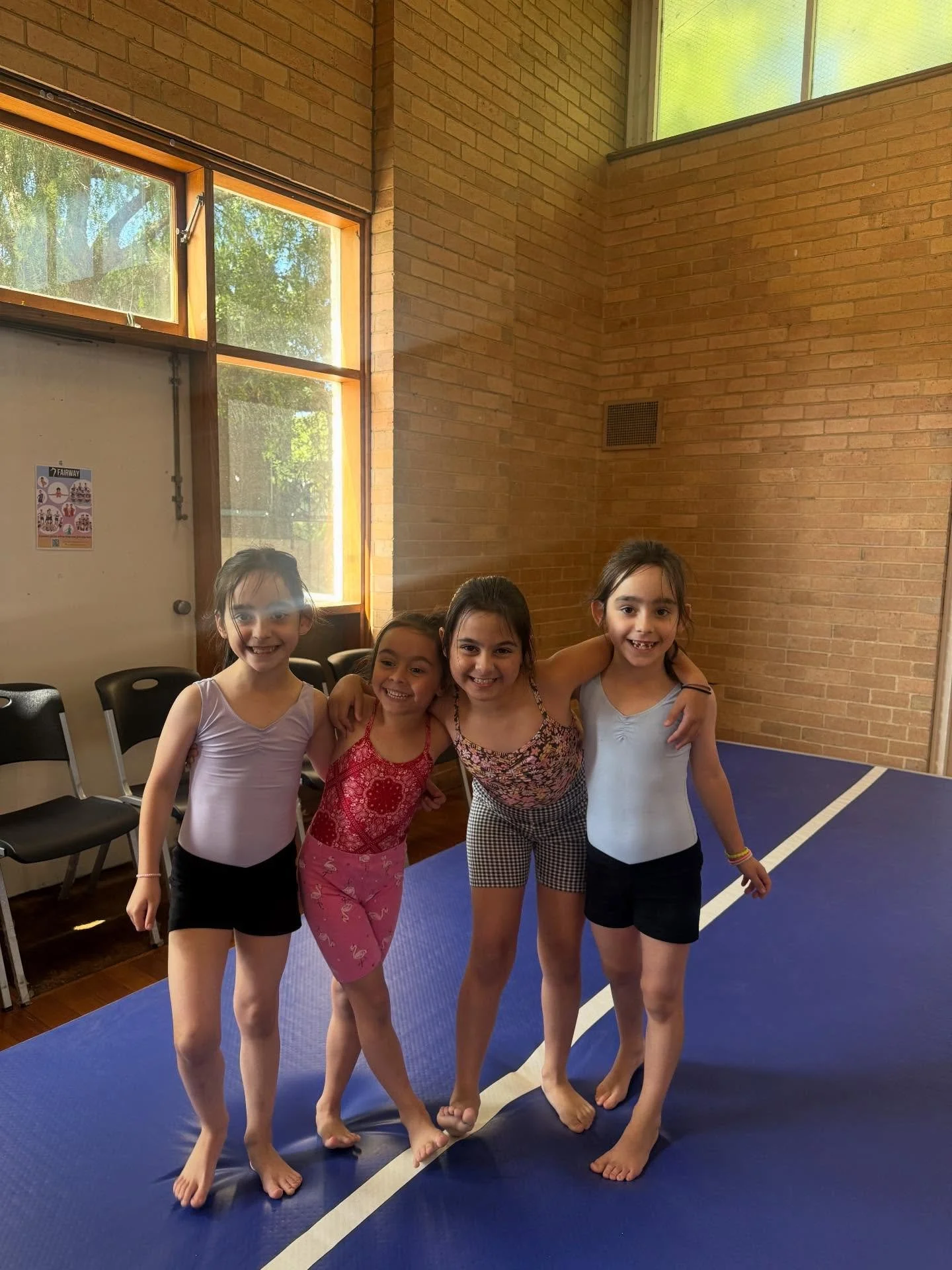 Thursday nights are for our junior acro girls 🤸&zwj;♀️✨

Strength, flexibility and confidence all in one class and they are absolutely loving it.

Spots are still available, come join the fun 💕