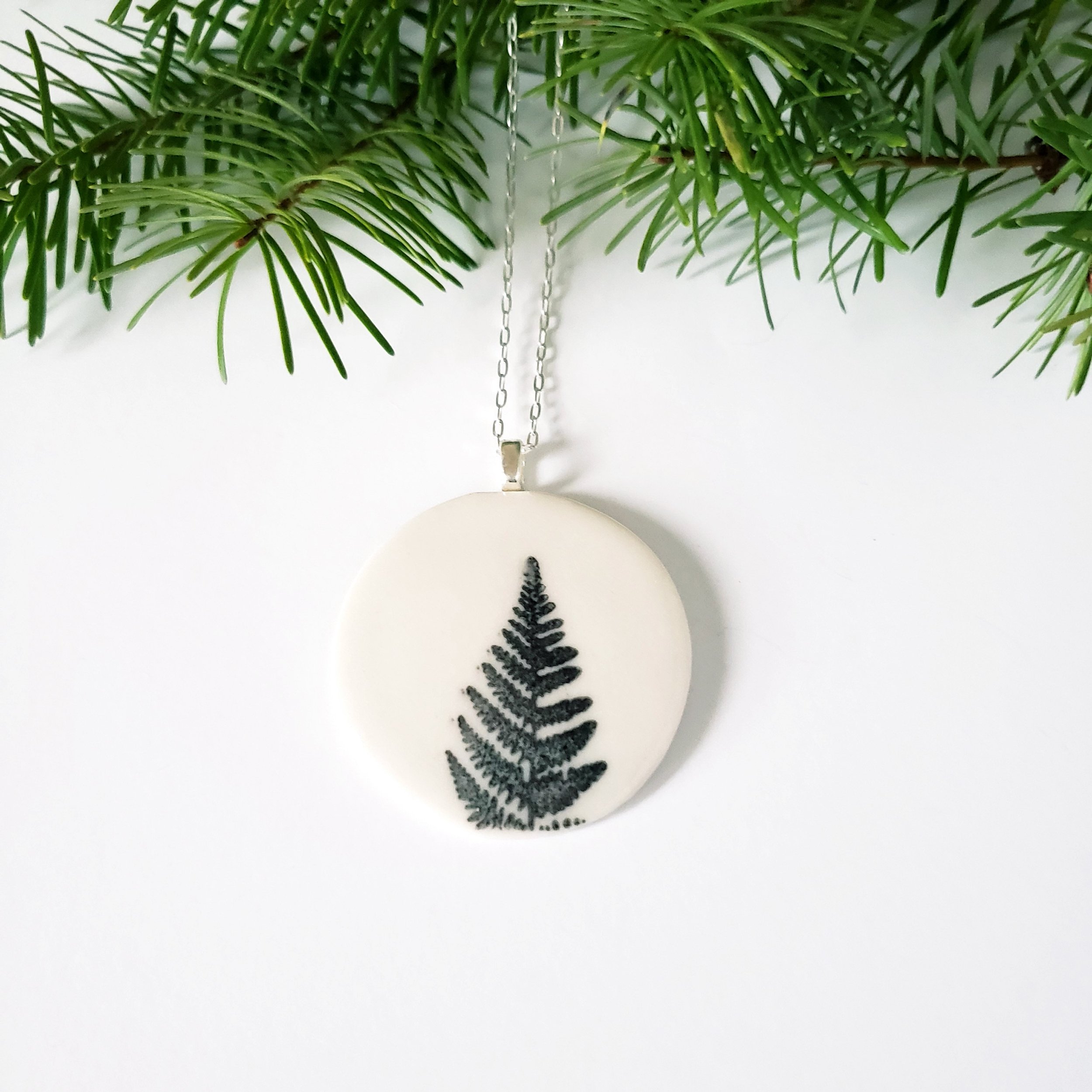 Large Round Fern Necklace.jpg