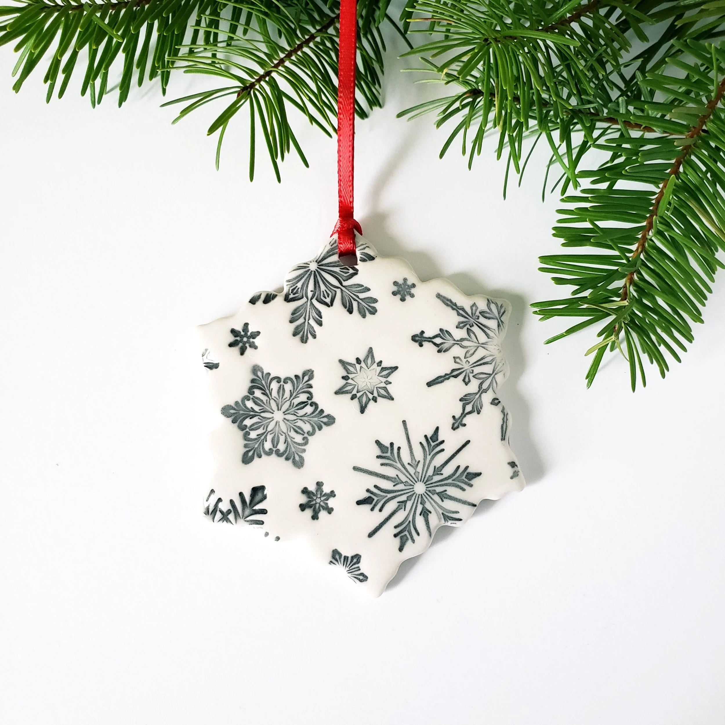 Snowflakes Ornament.jpg