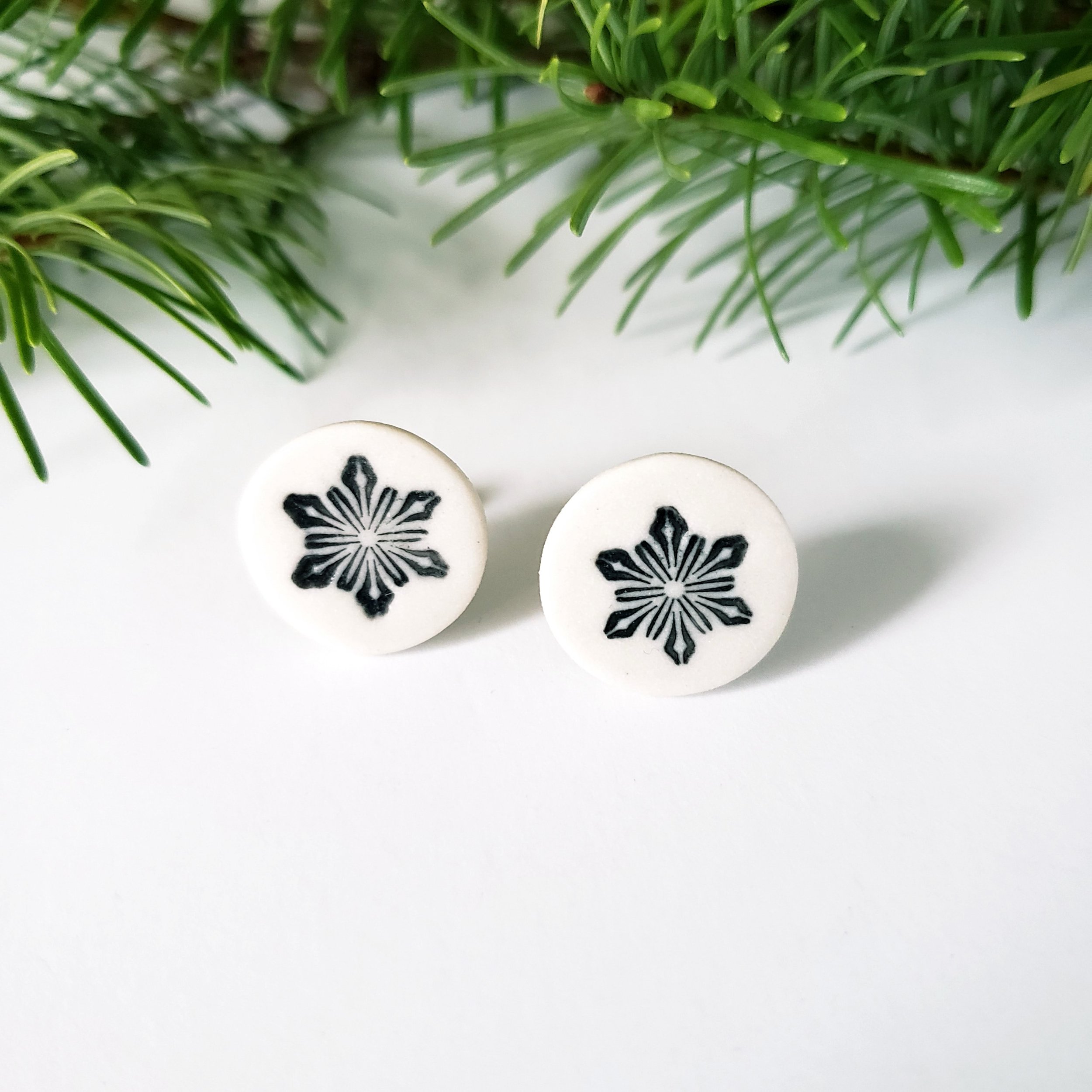 Small Snowflake Posts.jpg