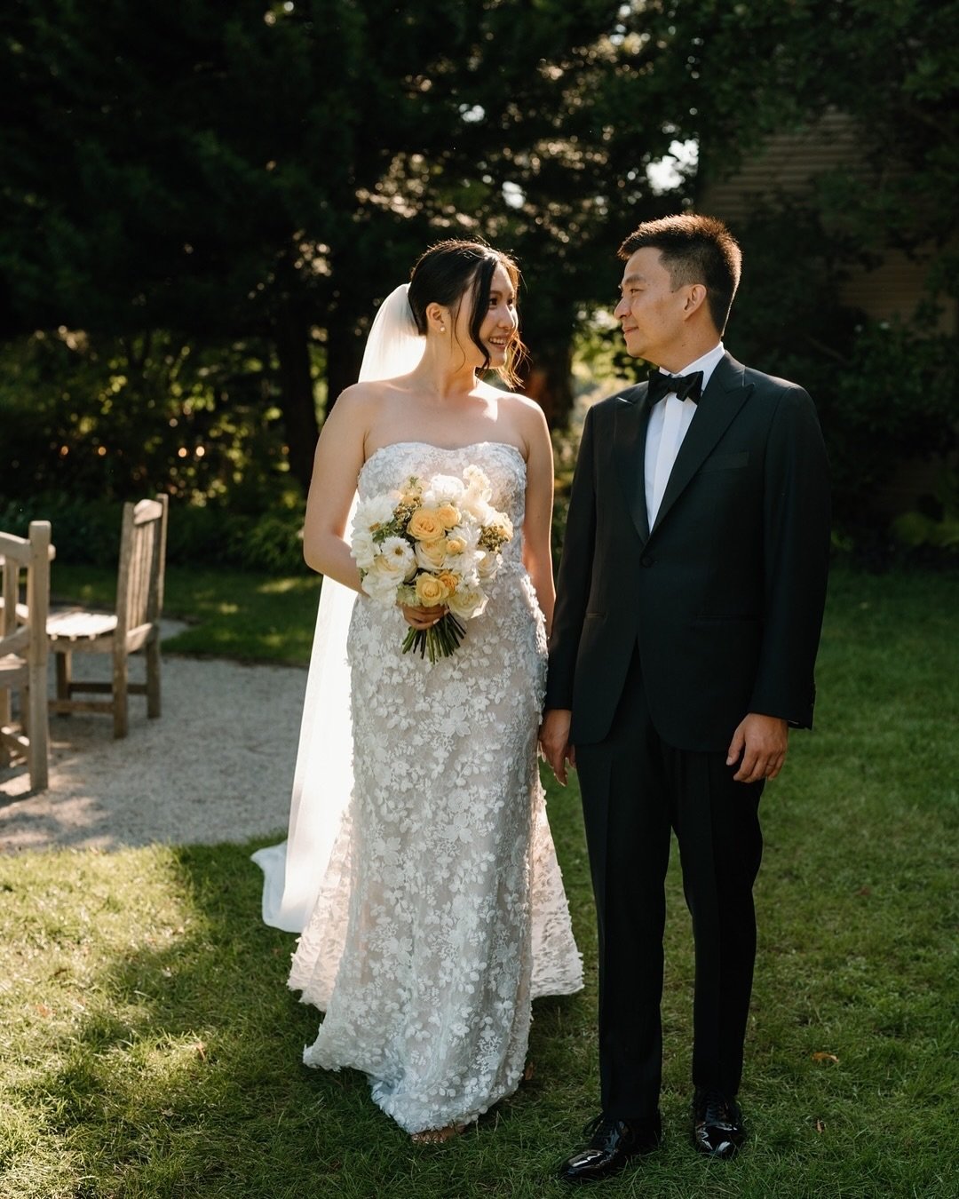 a few favorite portraits of T+Z from their stunning wedding at @newenglandbgweddings &mdash; this is one of my favorite venues for so many reasons but one of them is the wide variety of portrait location options. So many different vibes and I&rsquo;m