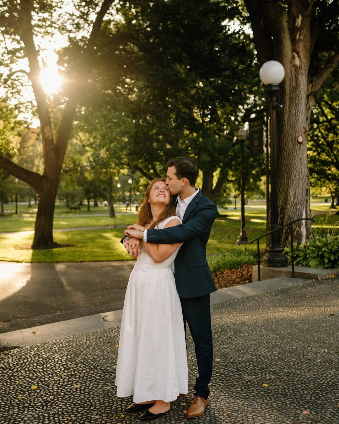 a beautiful morning golden hour spent with M+D in the Boston Public Garden earlier this week 🤍

#bostonweddingphotographer #newenglandwedding #2026wedding #bostonengagementsession #northshorema #mainewedding #berkshiresweddingphotographer